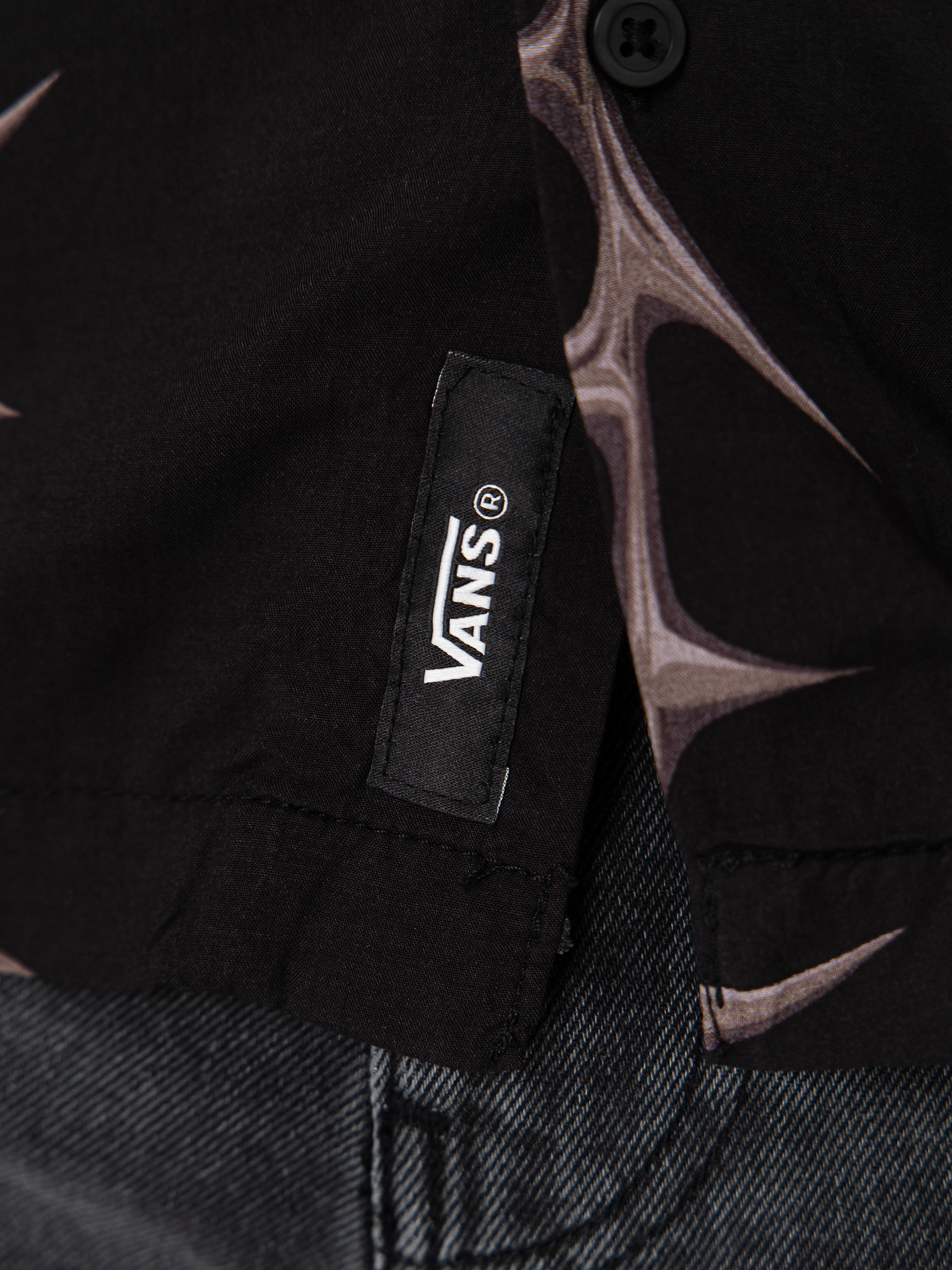 Košeľa Vans Van Doren Printed Camp (black)