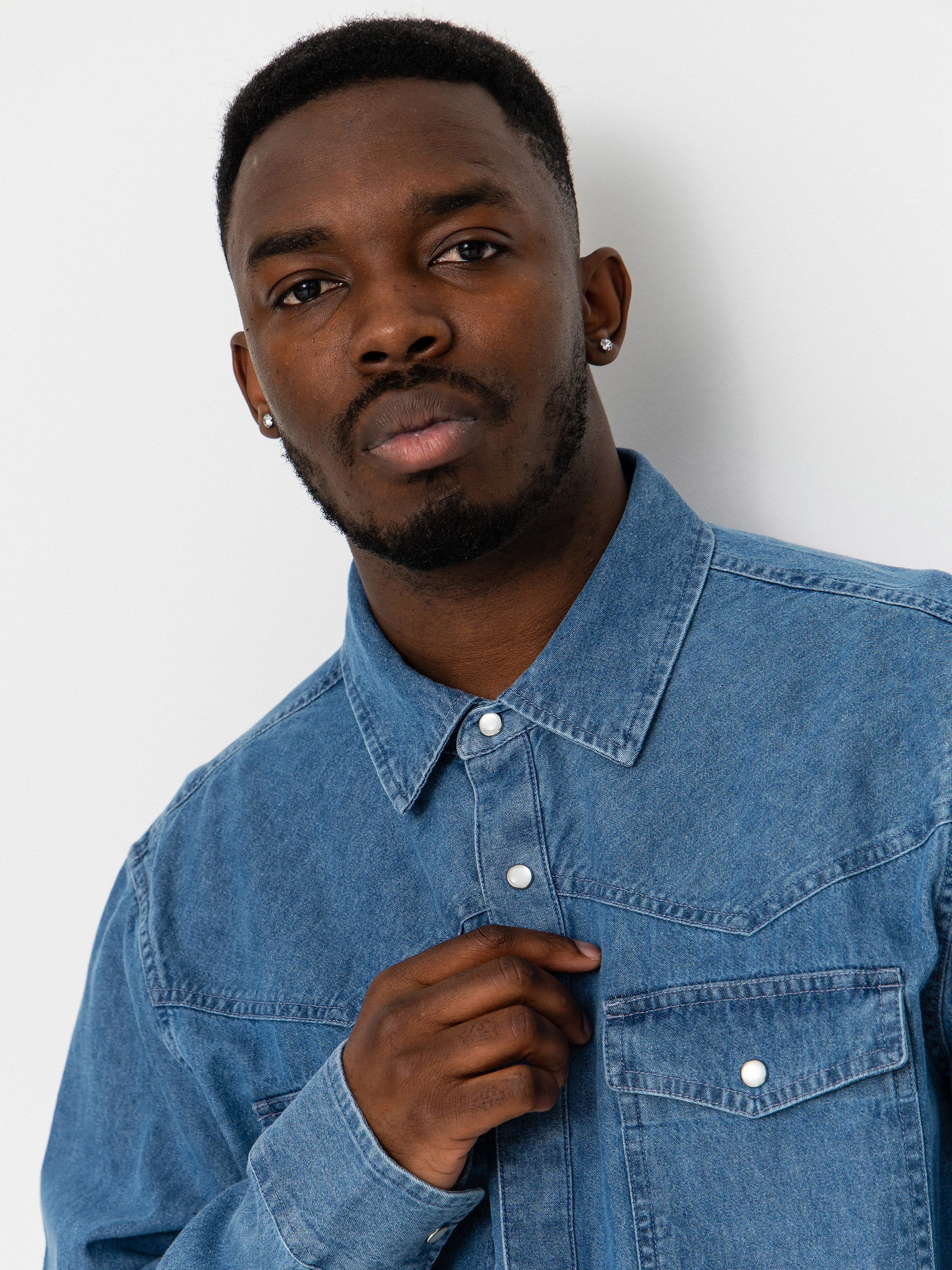 Košeľa Brixton Waylon Lw Overshirt (med wash chambrey)