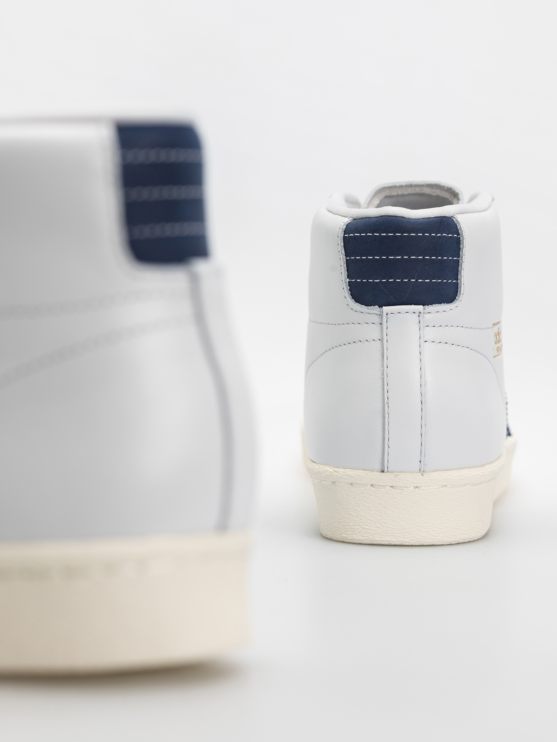 Topánky adidas Pro Model 80 Adv (crywht/mutprp/owhite)