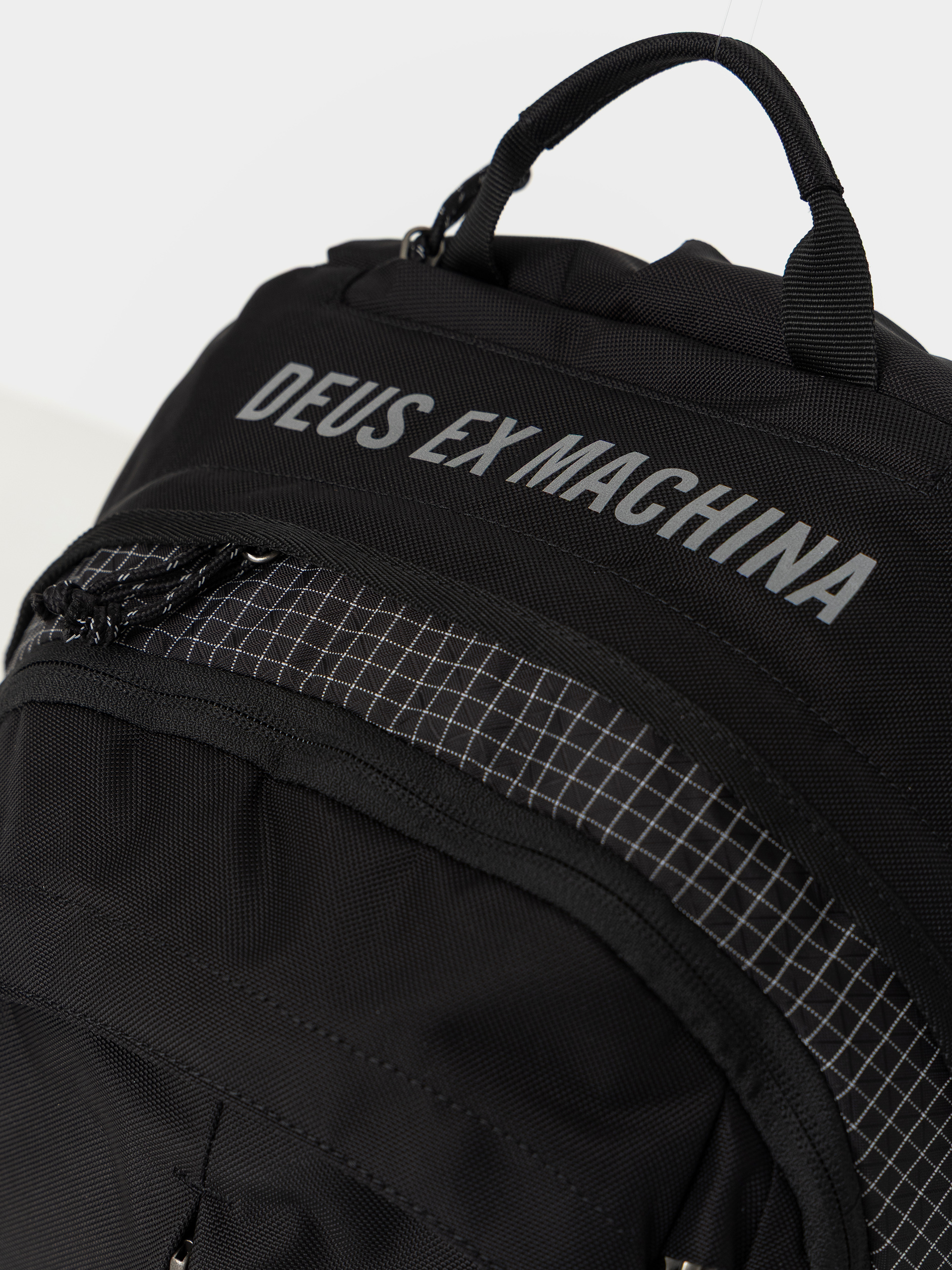 Batoh Deus Ex Machina Field (black)