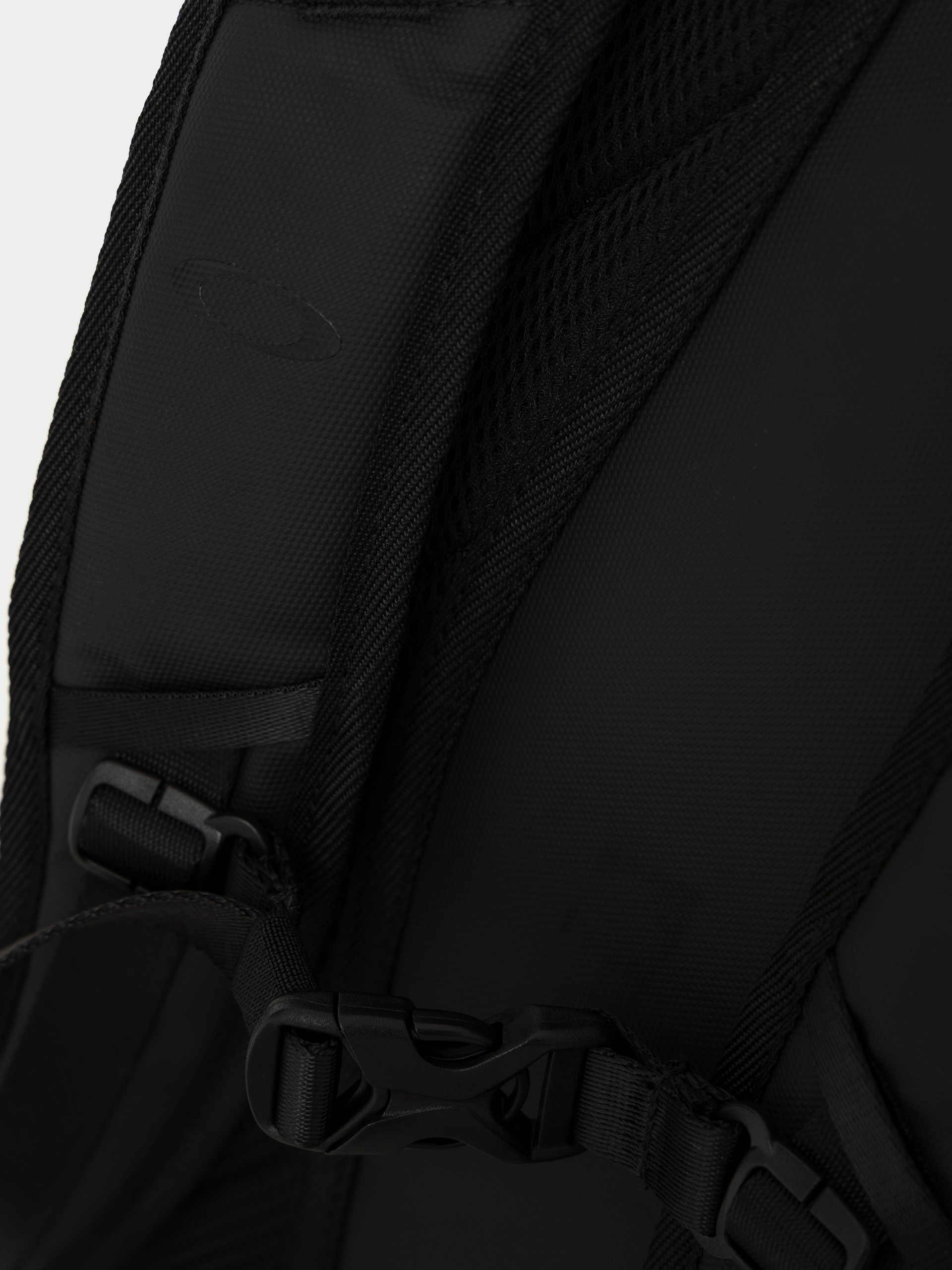 Batoh Oakley Rover Laptop (blackout)