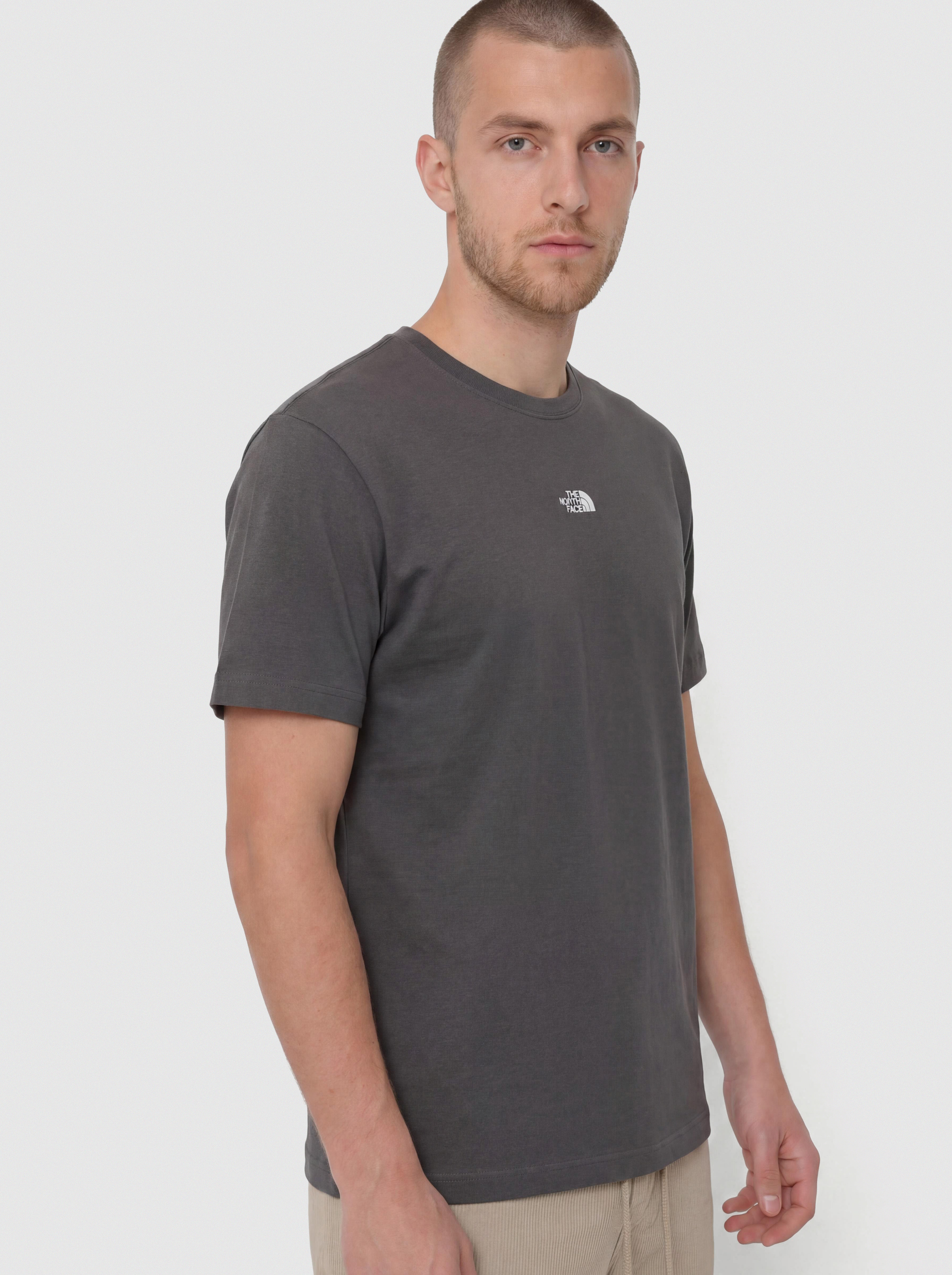 Tričko The North Face Essential Center Logo Relaxed