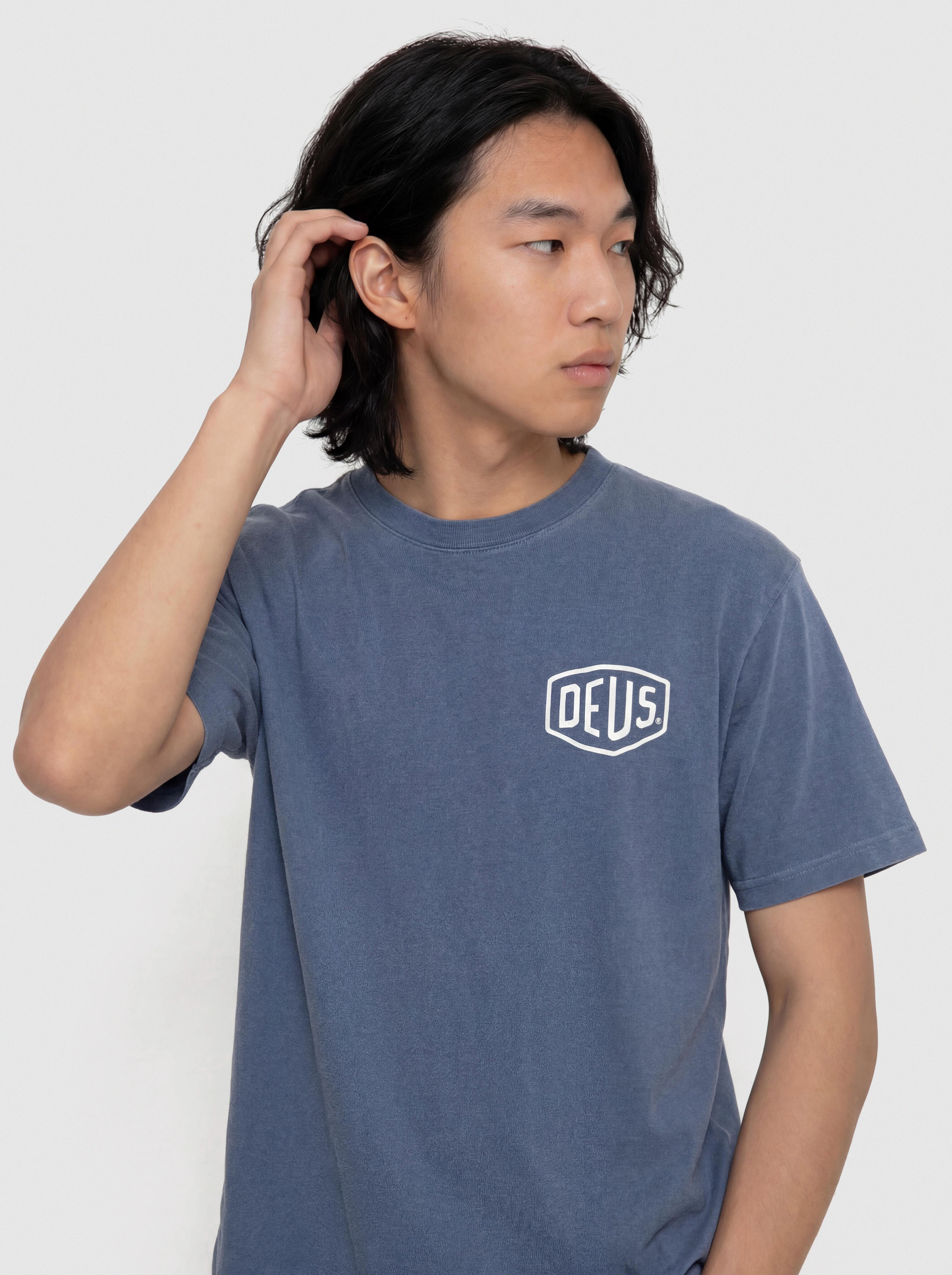 Tričko Deus Ex Machina Shield Garment Dyed (mechanic blue)