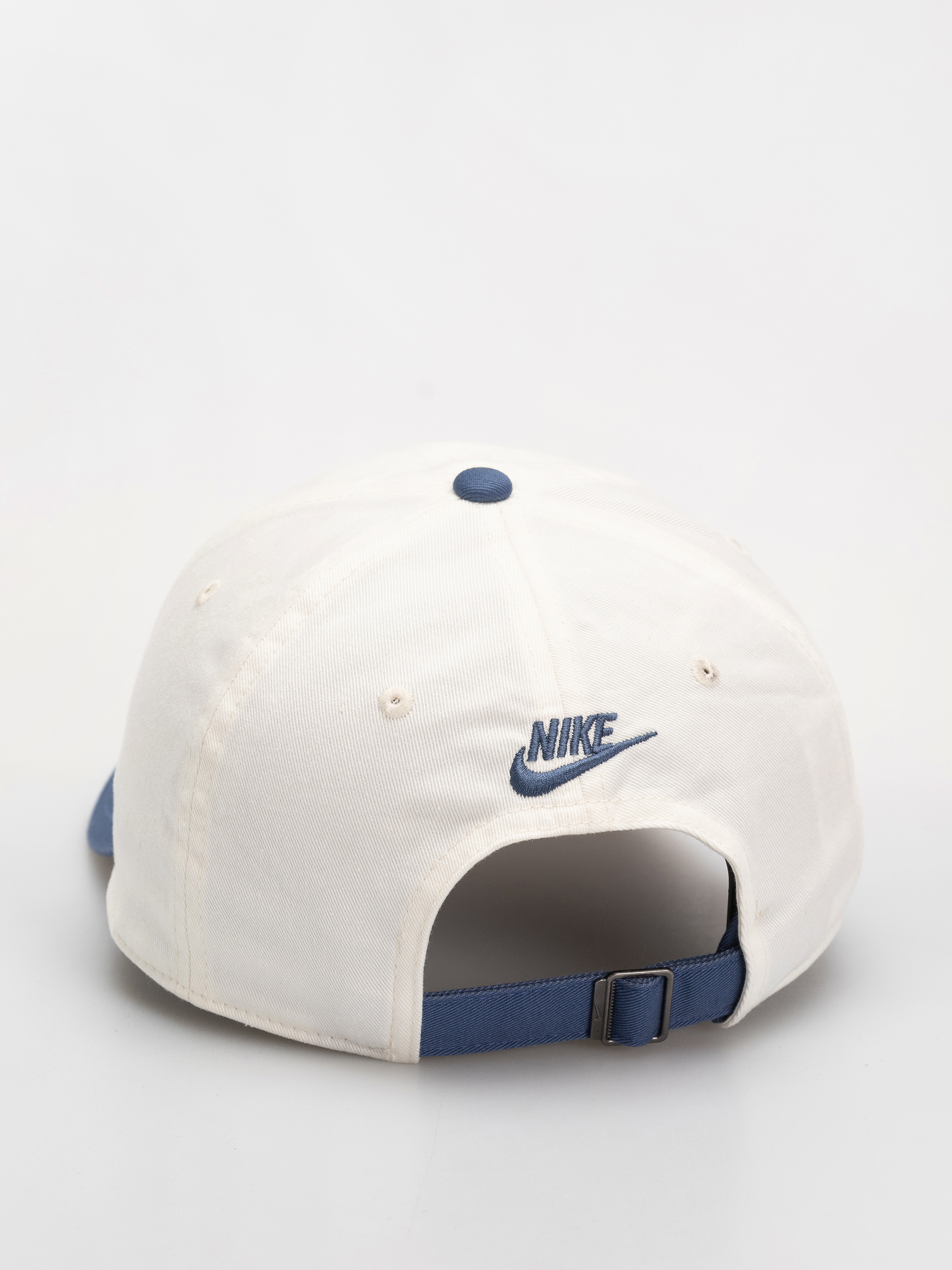 Šiltovka Nike SB Club Just Do It (sail/mystic navy/mystic navy)