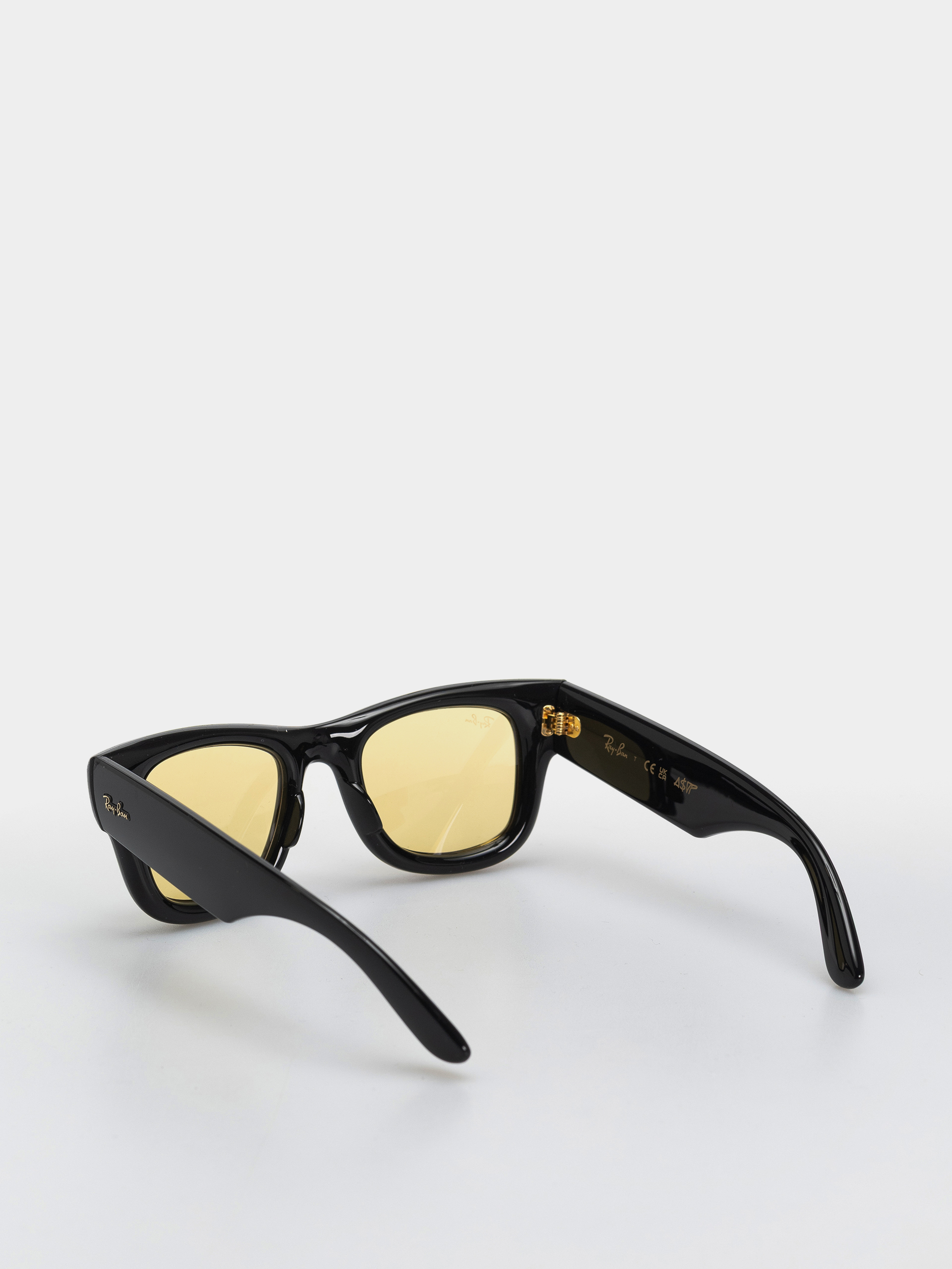 Slnečné okuliare Ray-Ban Wayfarer Puffer (polerowany czarny/żółty)