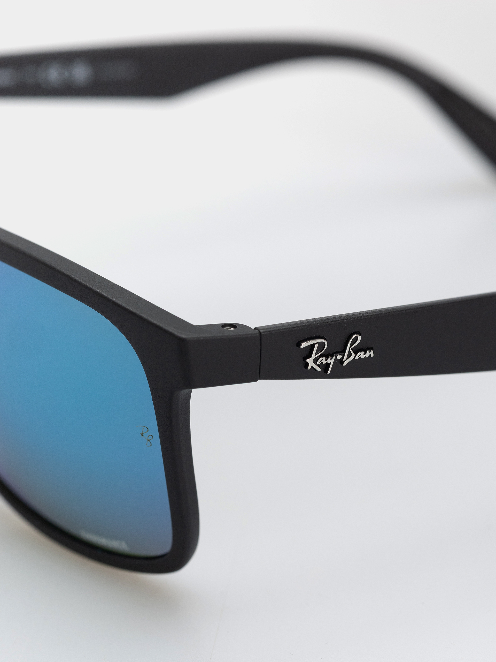 Slnečné okuliare Ray-Ban Rb4264 Polarized (matowy czarny/blue polarized)