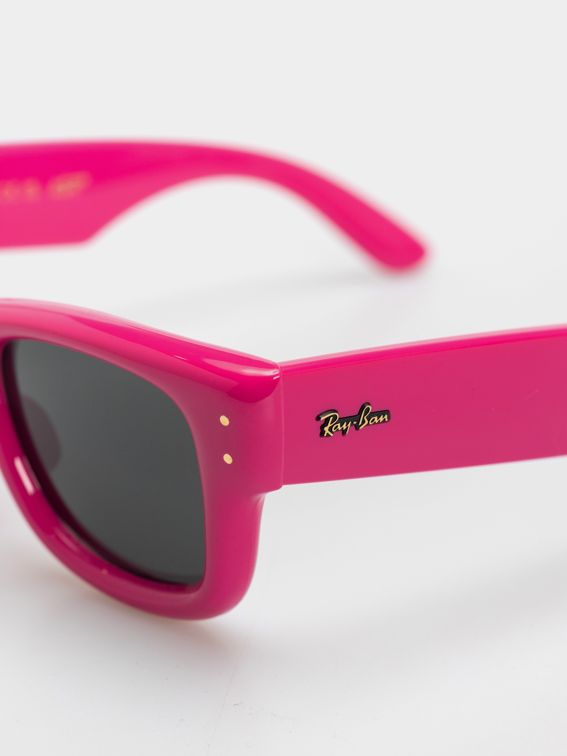 Slnečné okuliare Ray-Ban Wayfarer Puffer (polerowany fuksja/ultra czarny)