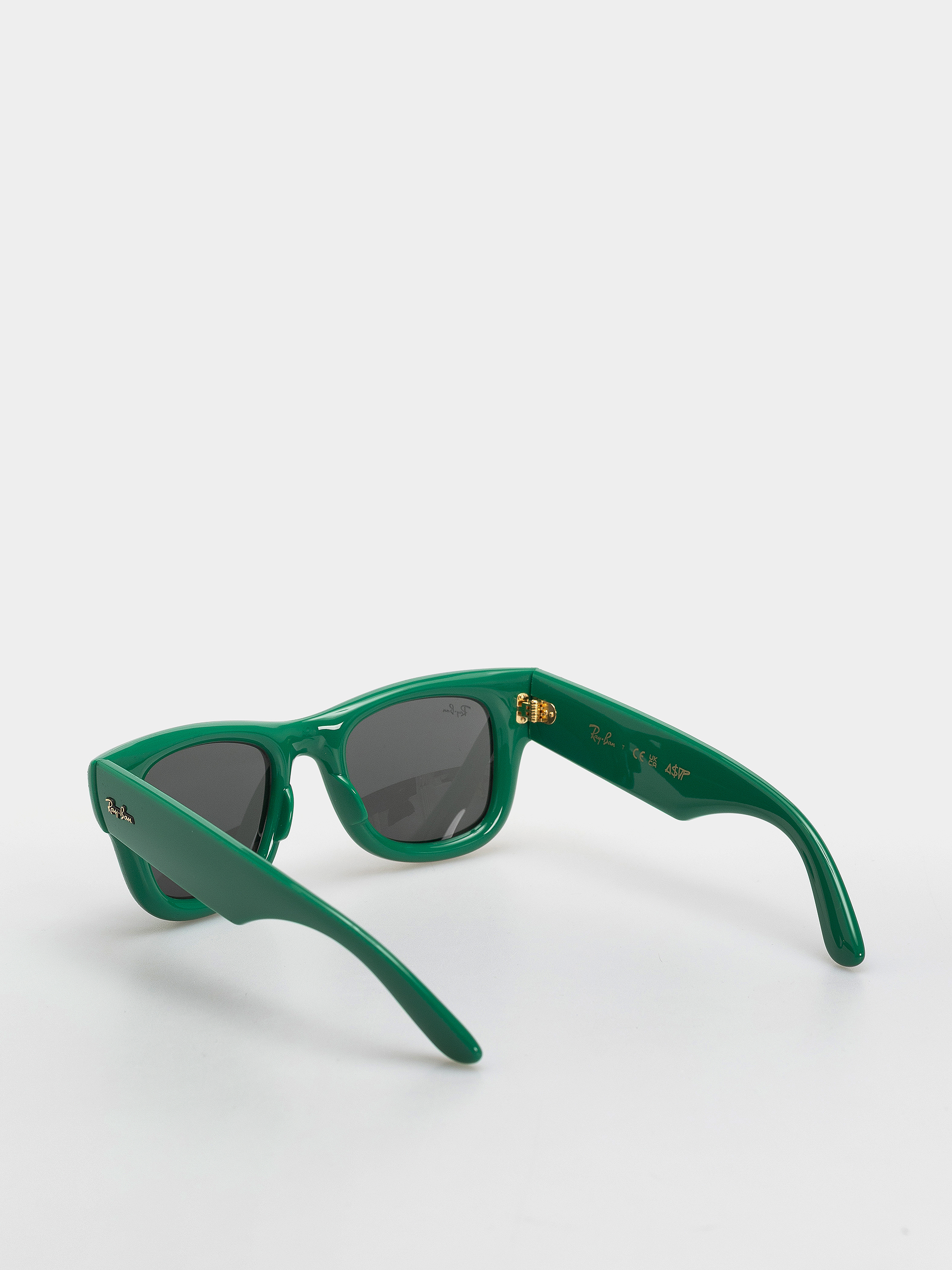 Slnečné okuliare Ray-Ban Wayfarer Puffer (polerowany zielony/ultra czarny)
