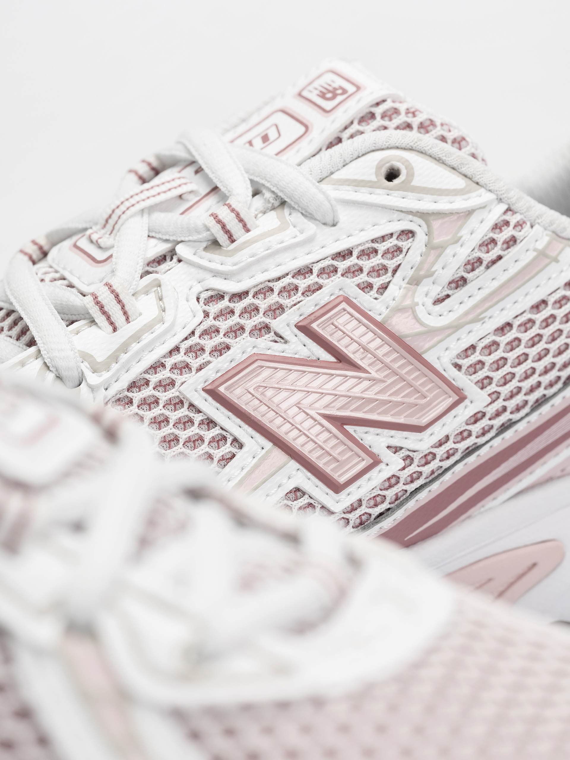 Topánky New Balance 740 (rosewood/103 white)