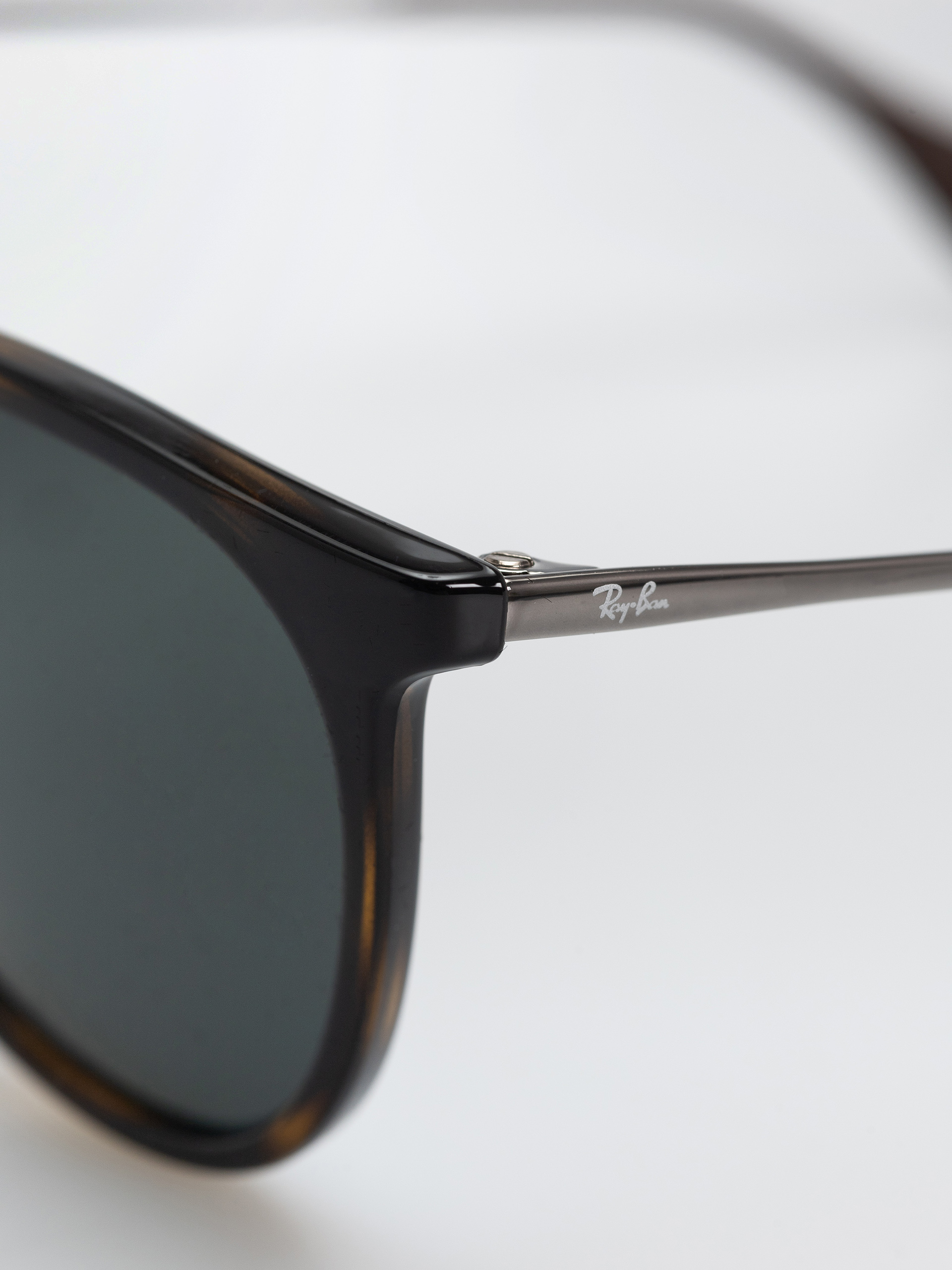 Slnečné okuliare Ray-Ban Erika Classic (polerowany jasna havana/zielone g-15)