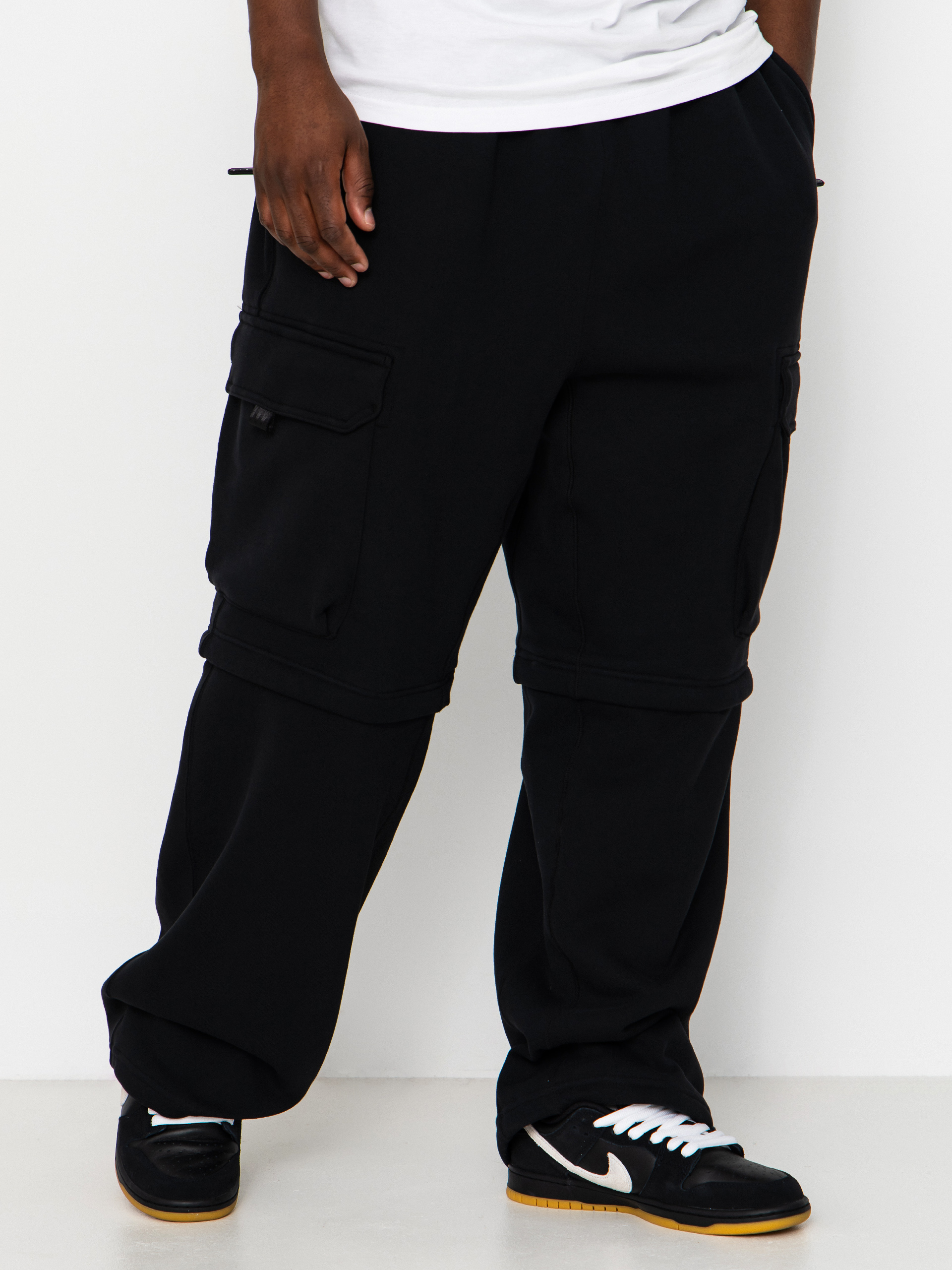 Nohavice Nike SB Ishod Cargo (black)