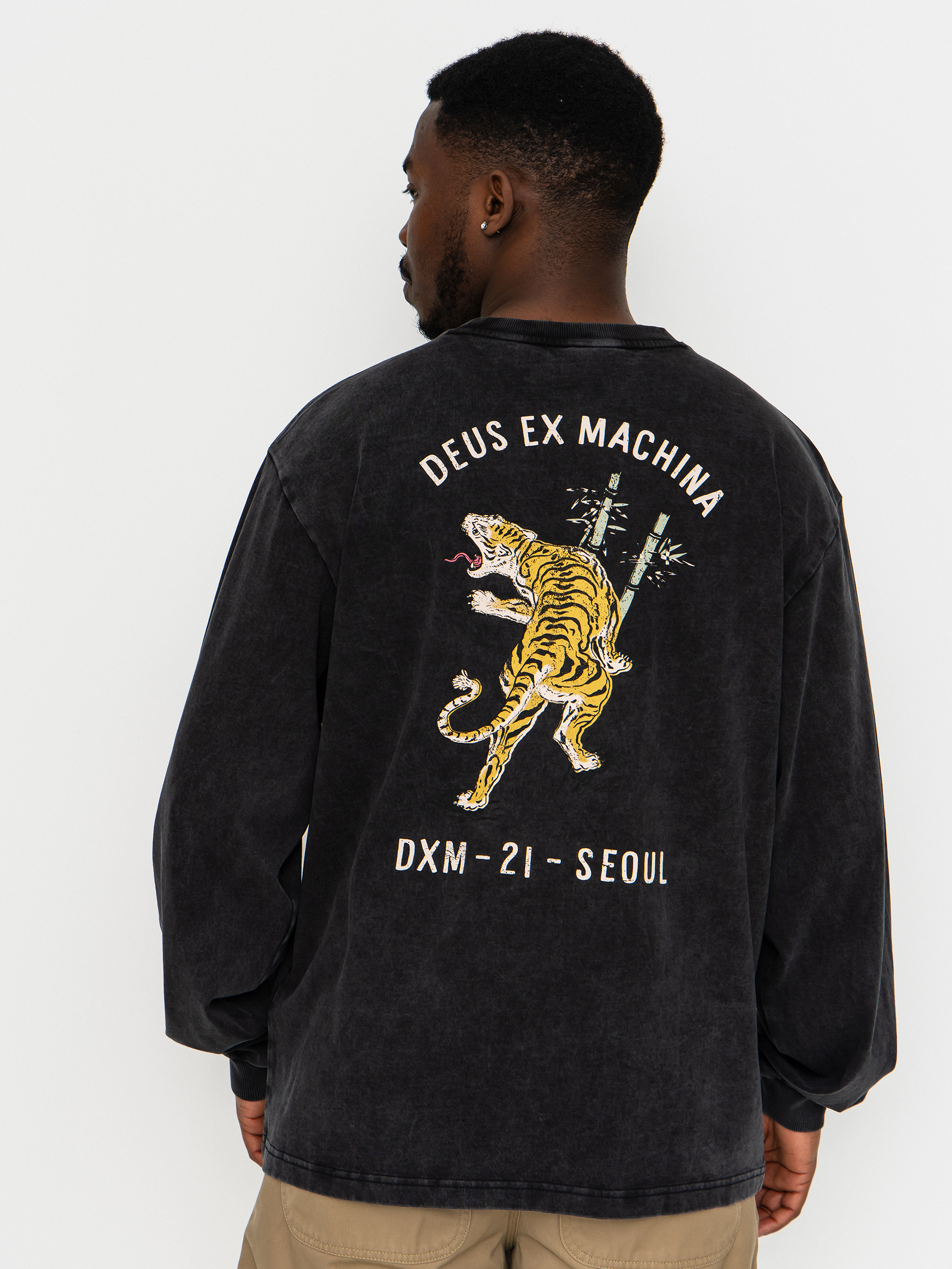 Triko Deus Ex Machina Roar (black)
