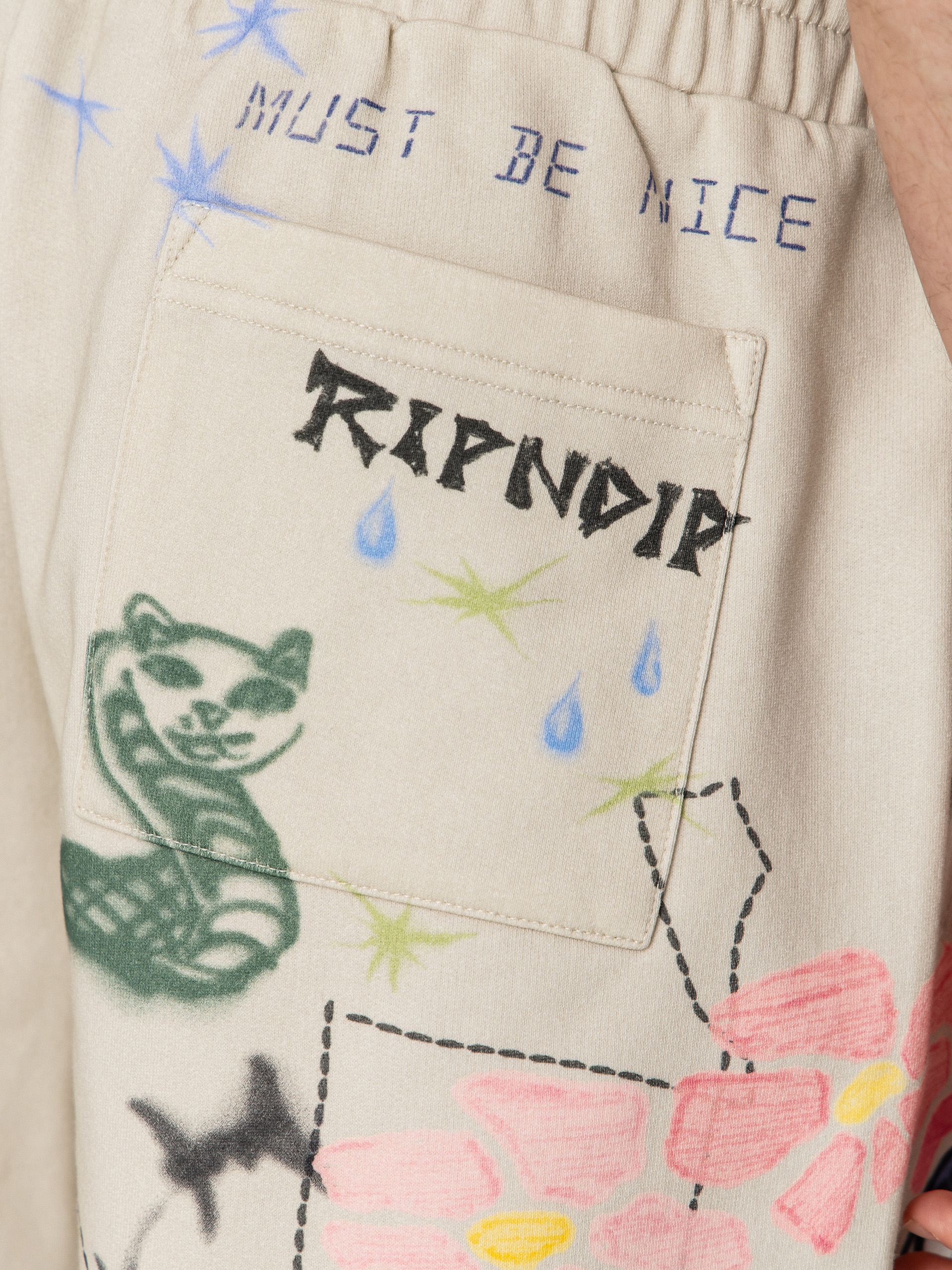 Kraťasy RipNDip Goosebumps Raw Edge (bone)
