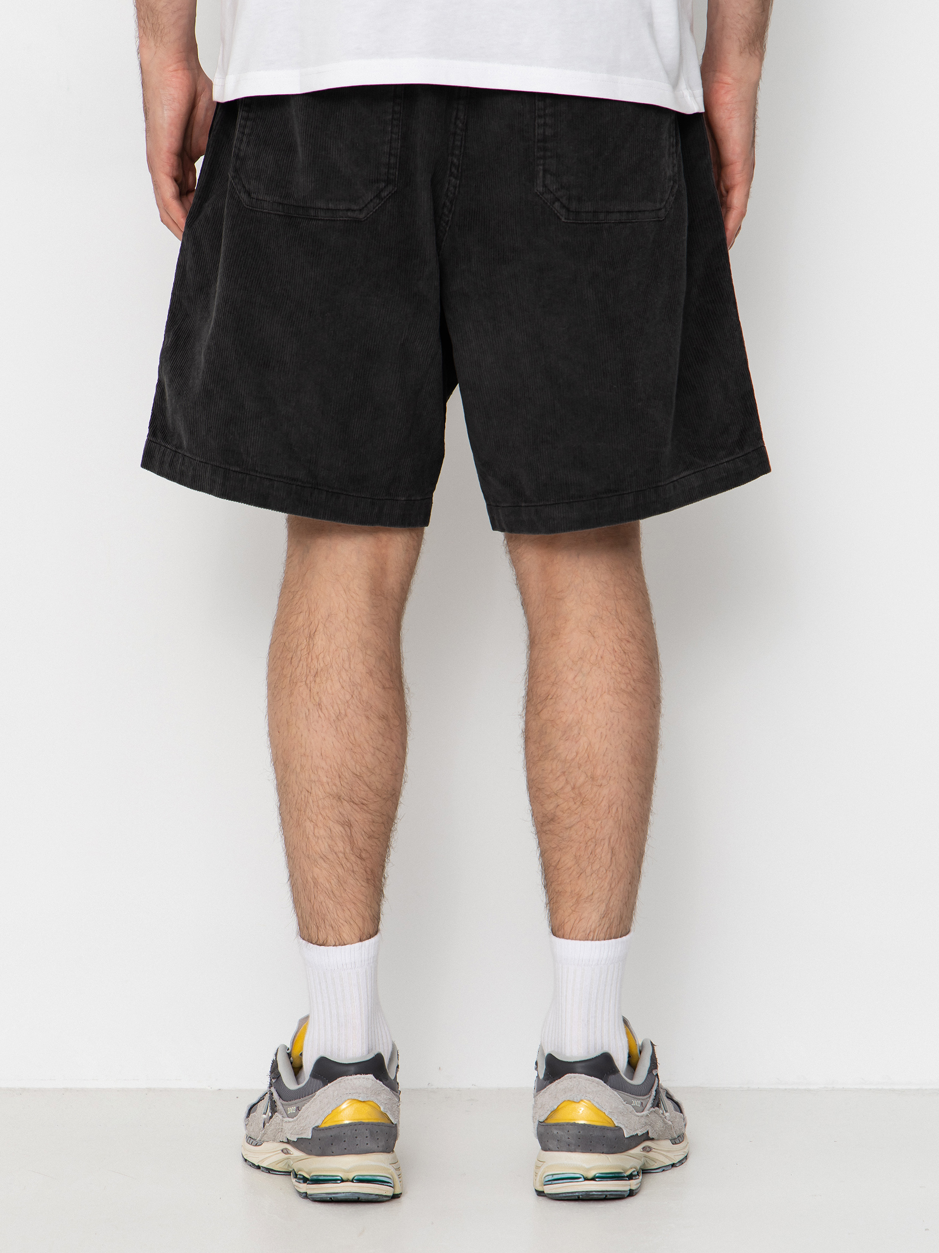 Kraťasy OBEY Horizon (black faded wash)