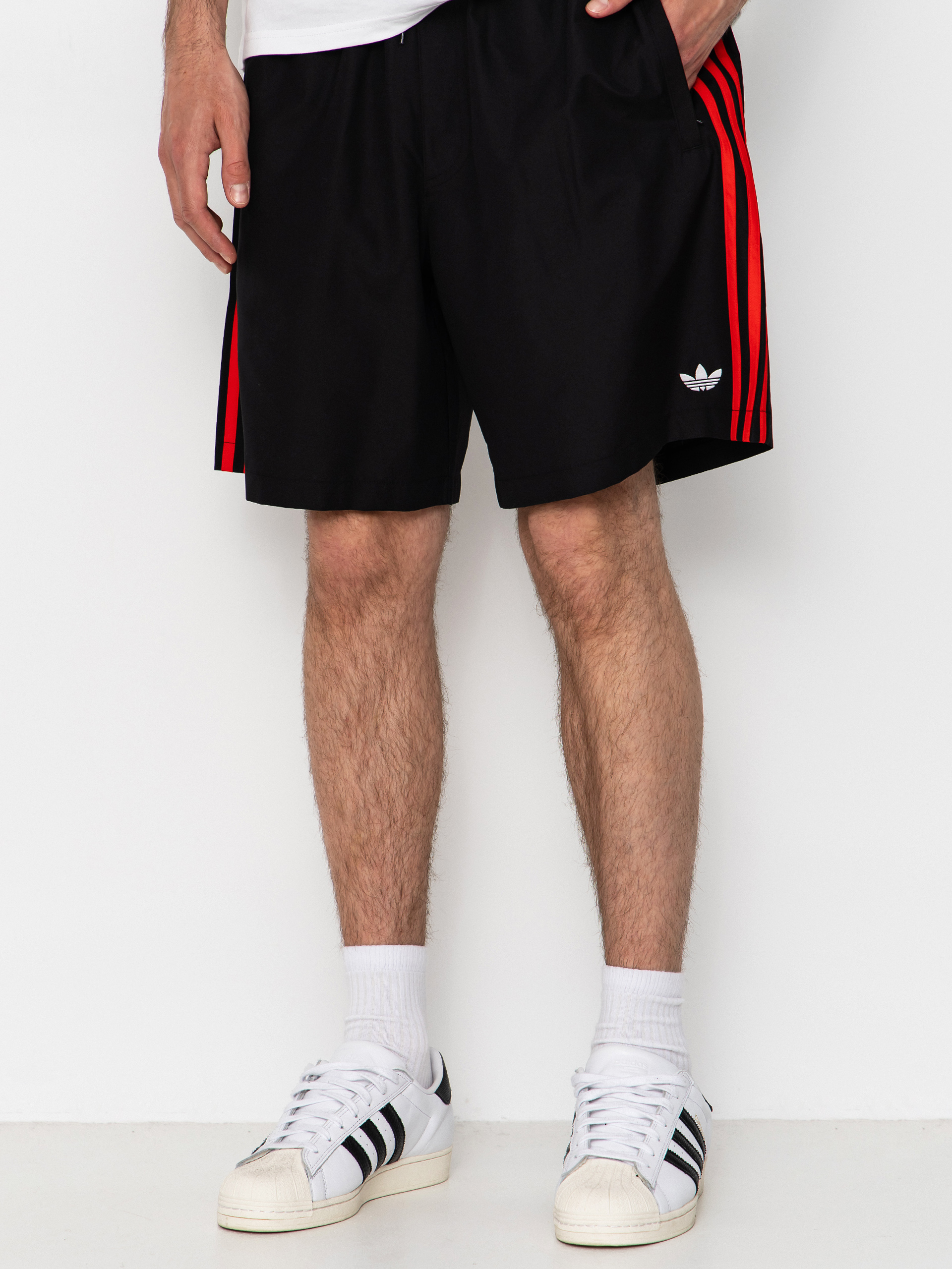 Kraťasy adidas Skt Wtr (black/white/red)