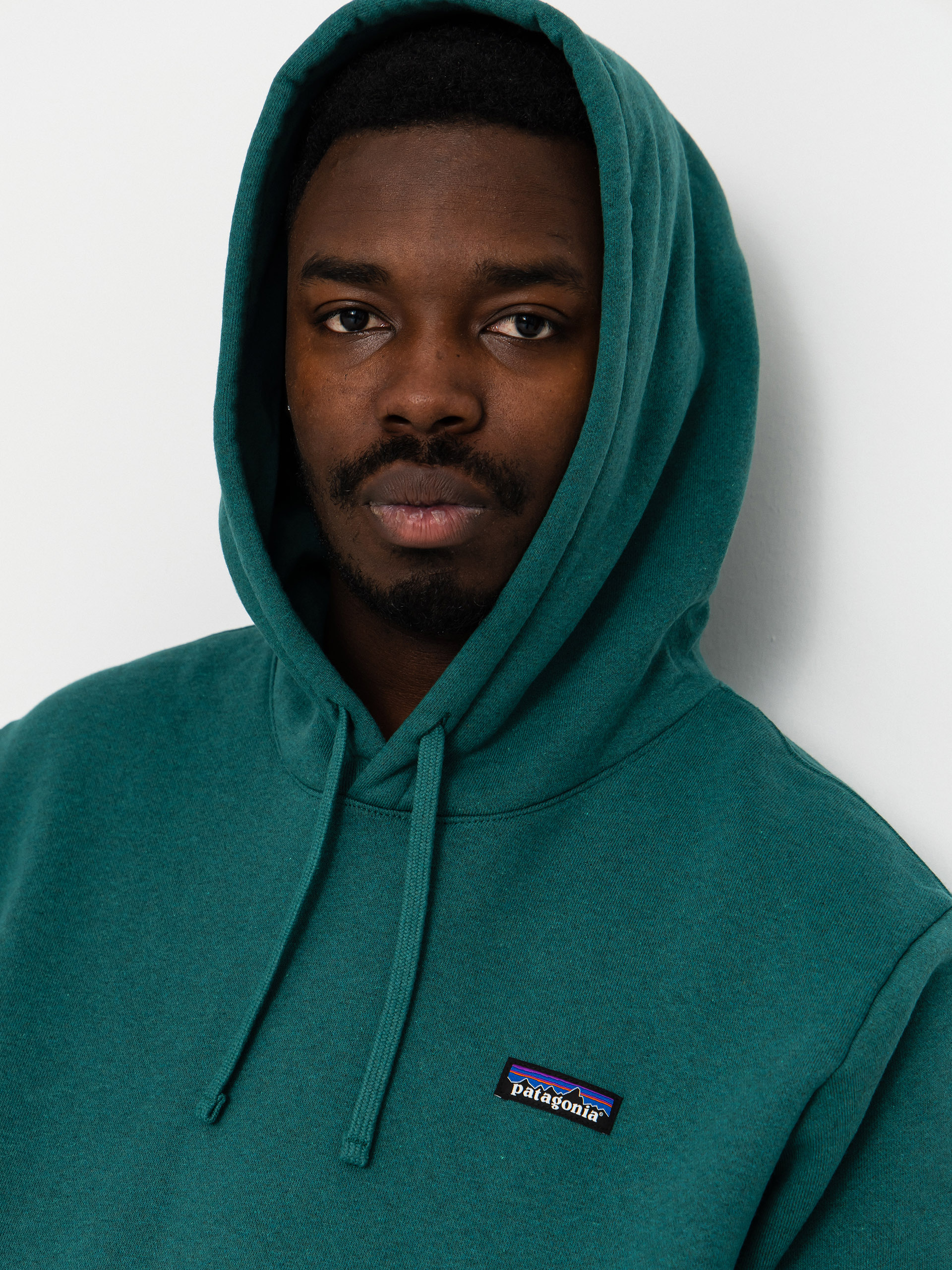 Mikina s kapucňou Patagonia P 6 Label Uprisal HD (gem green)