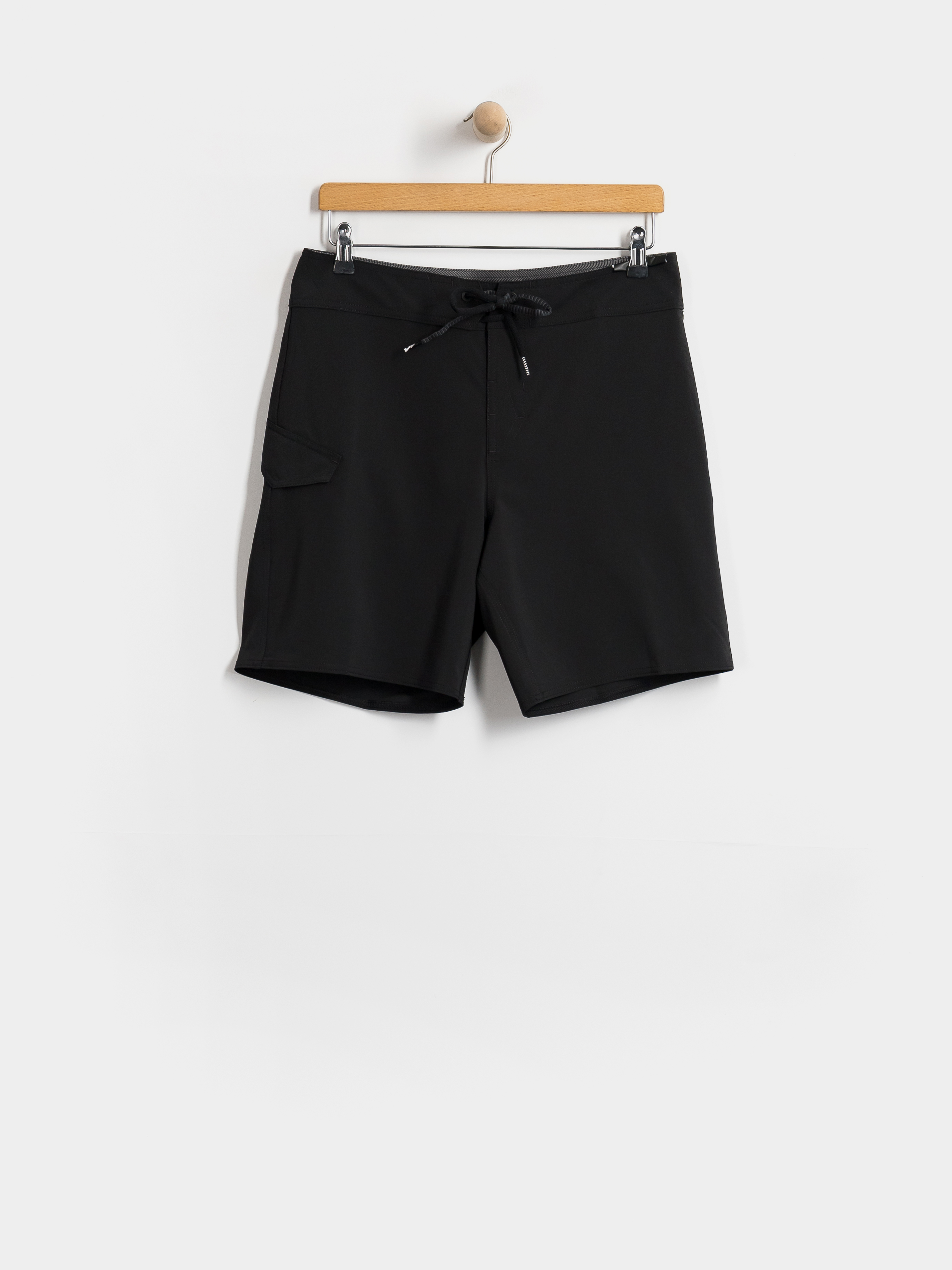 Plu00e1u017eovu00e9 krau0165asy Volcom Lido Solid Mod 18 (black)