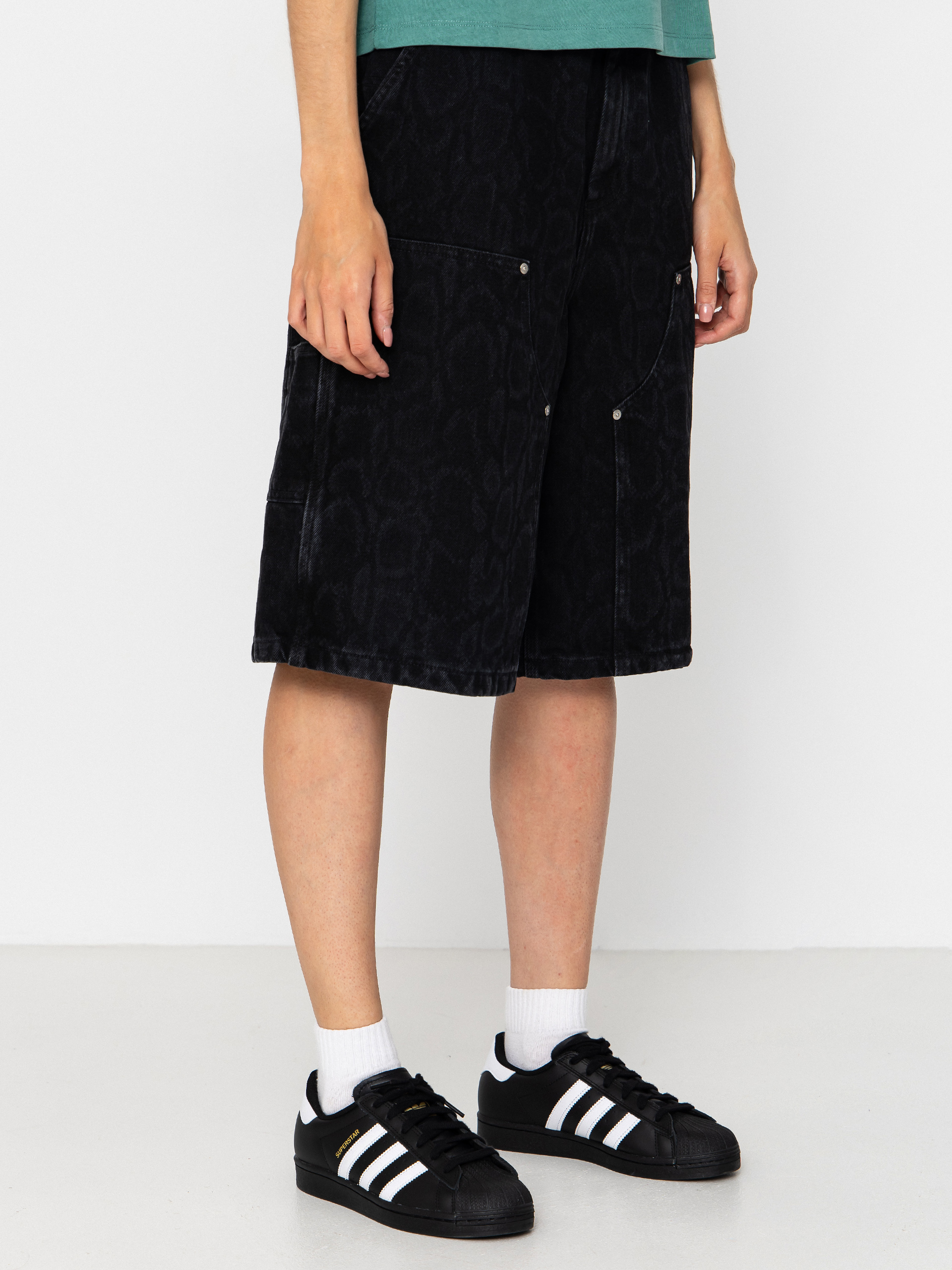 Kraťasy Carhartt WIP Snake Nixon Double Knee Wmn (snake camo/black)