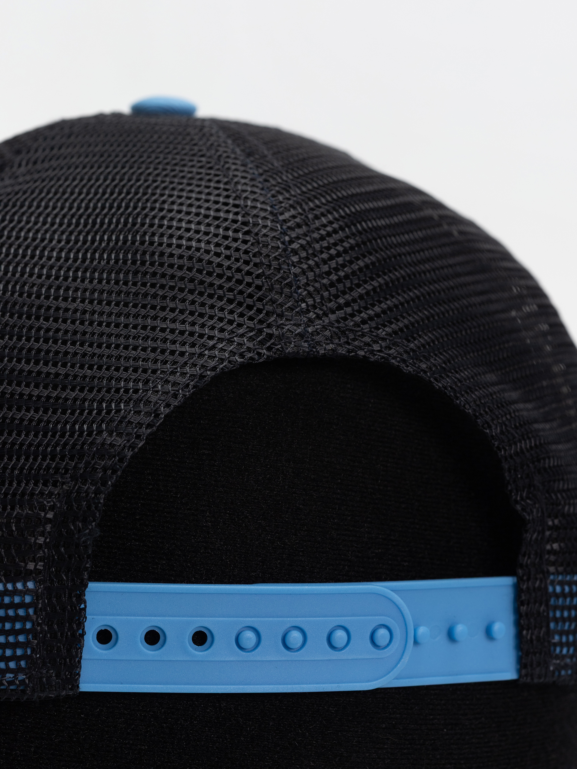 Šiltovka New Era Location Patch Trucker (blue/white)