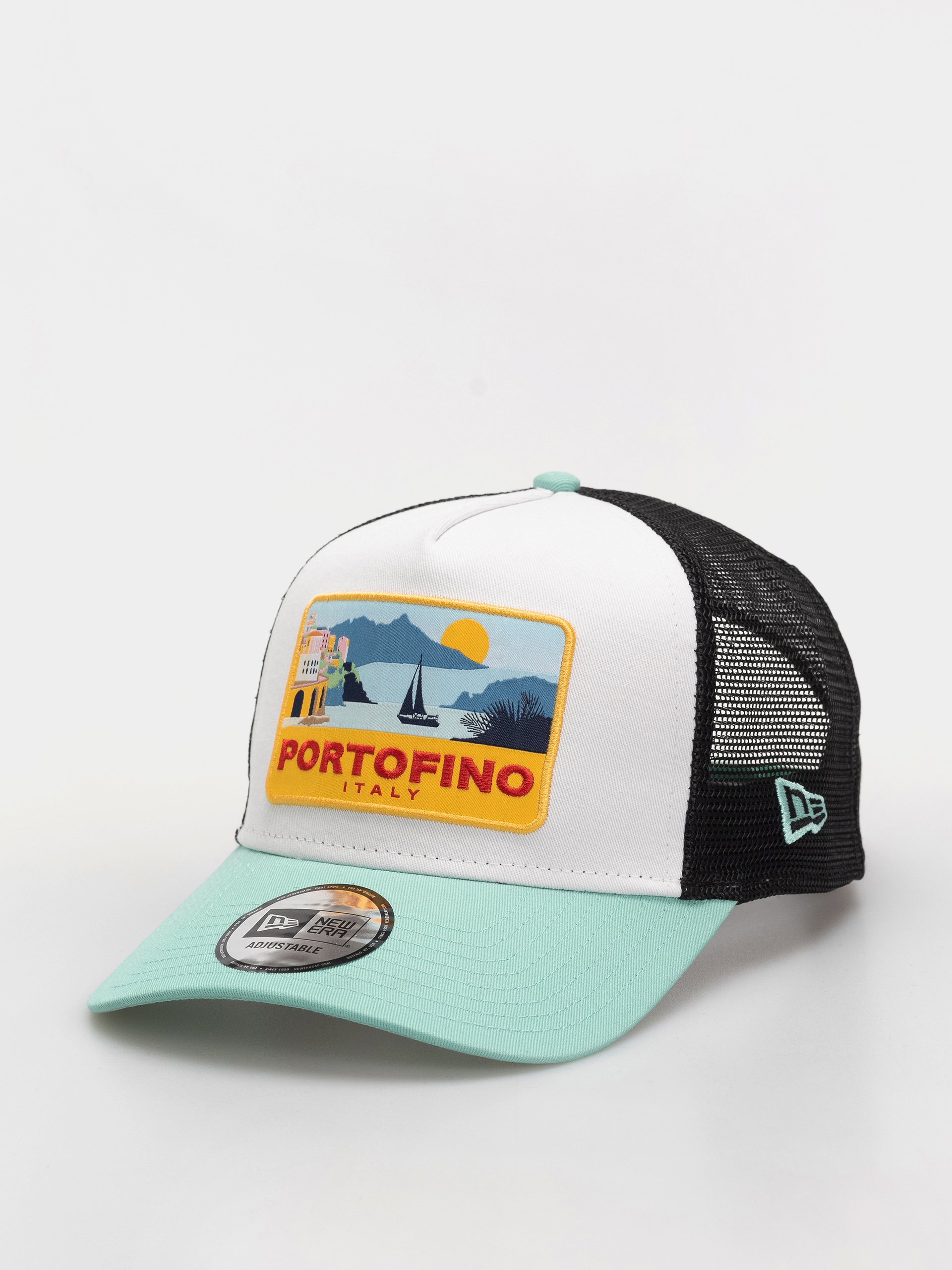 u0160iltovka New Era Location Patch Trucker (green/white)