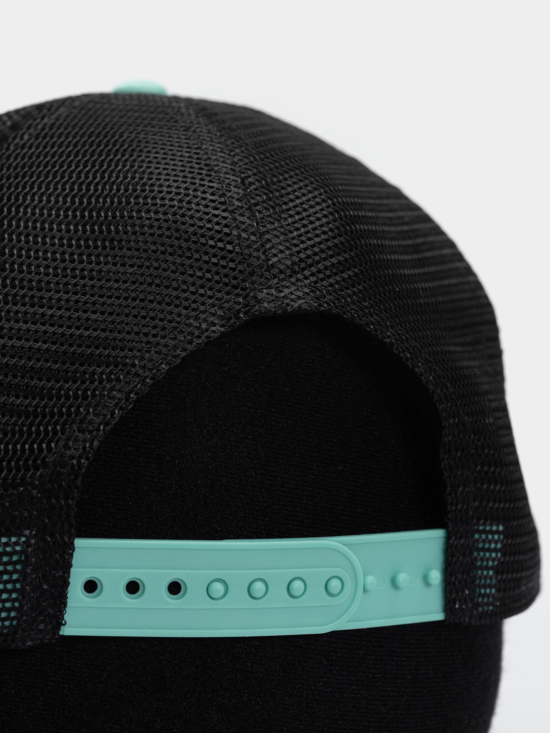 Šiltovka New Era Location Patch Trucker (green/white)