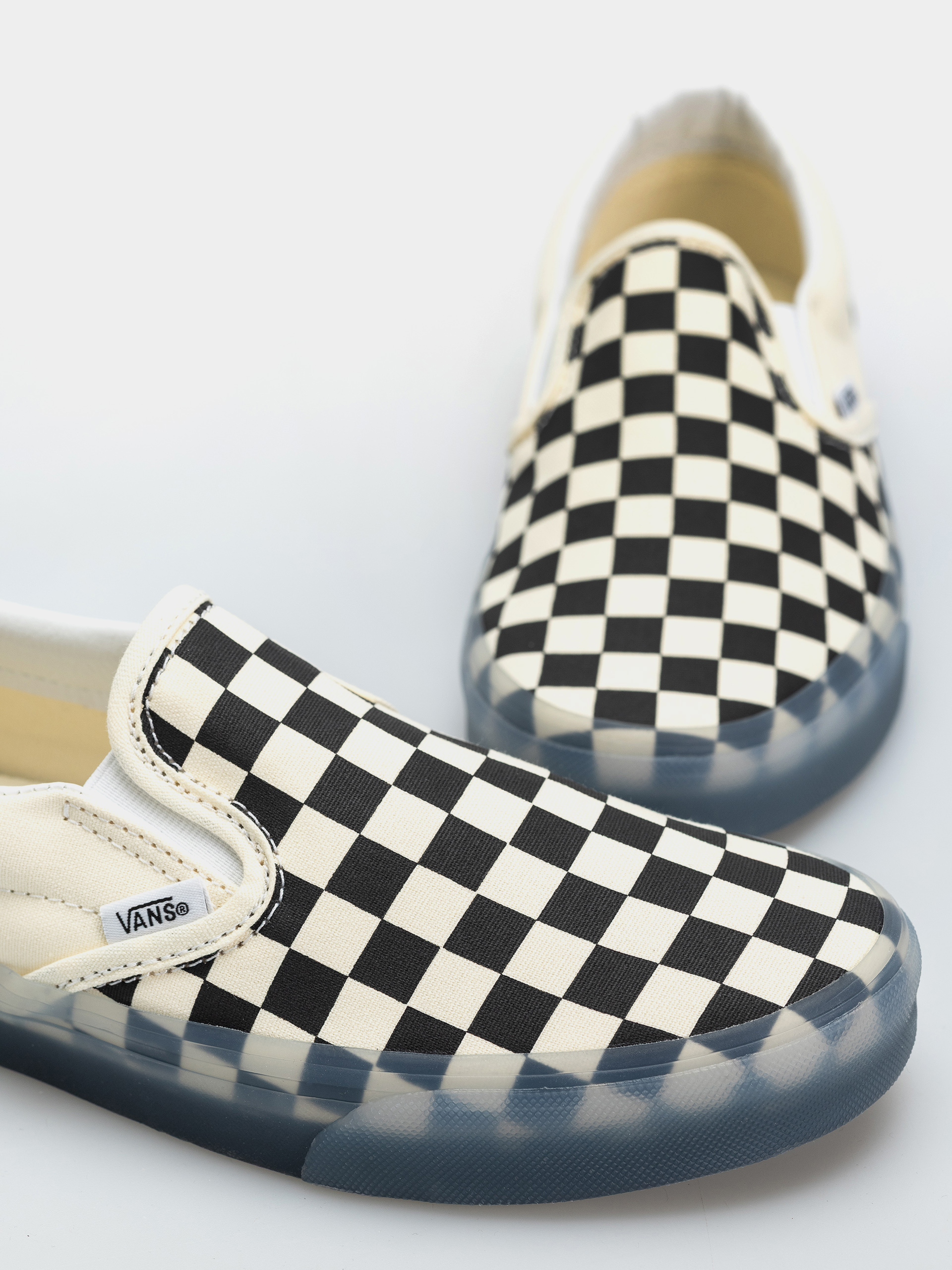 Topánky Vans Classic Slip On (black/marshmall)