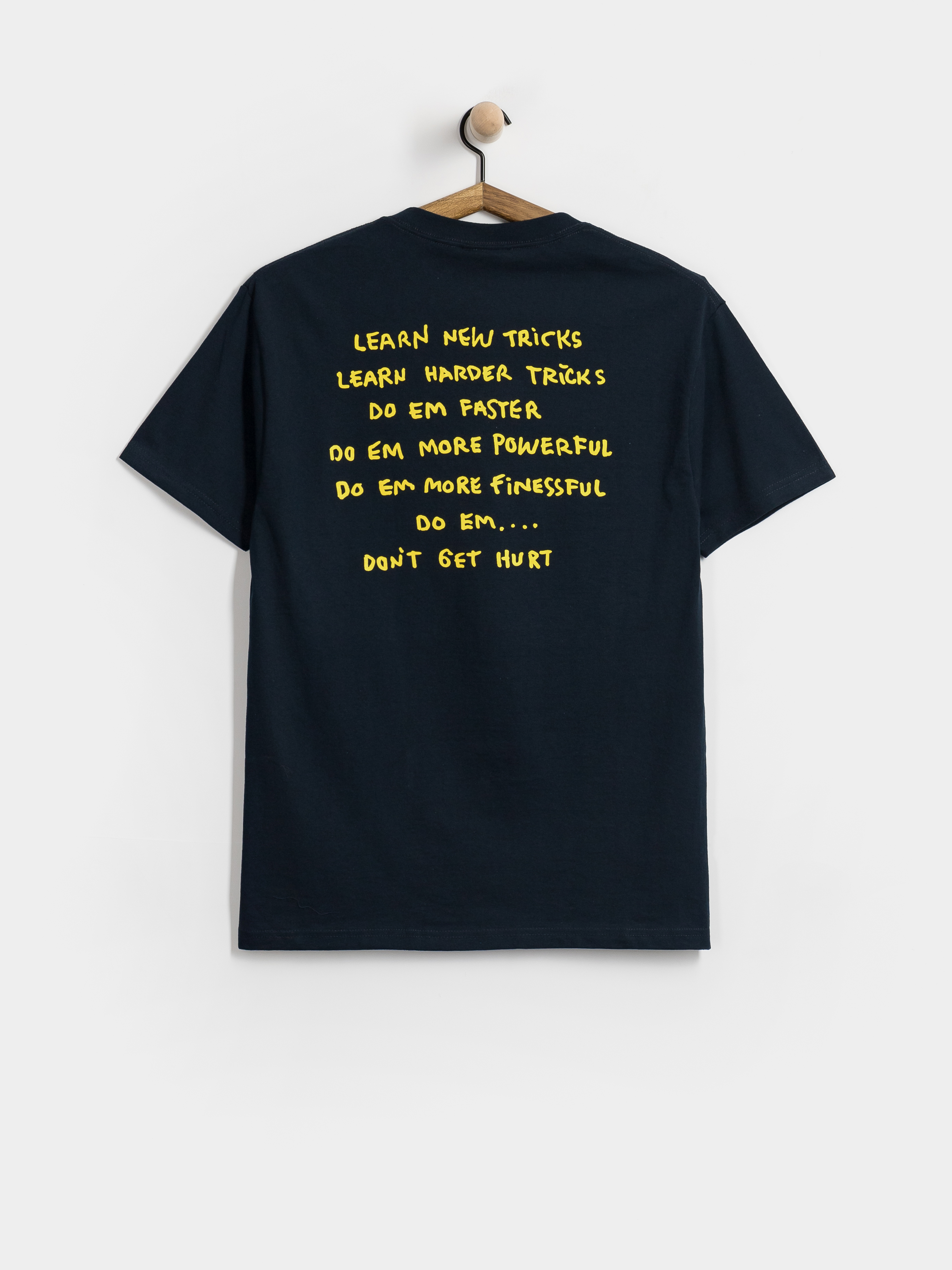 Tričko Krooked New Tricks (true navy w/yellow black & white prints)