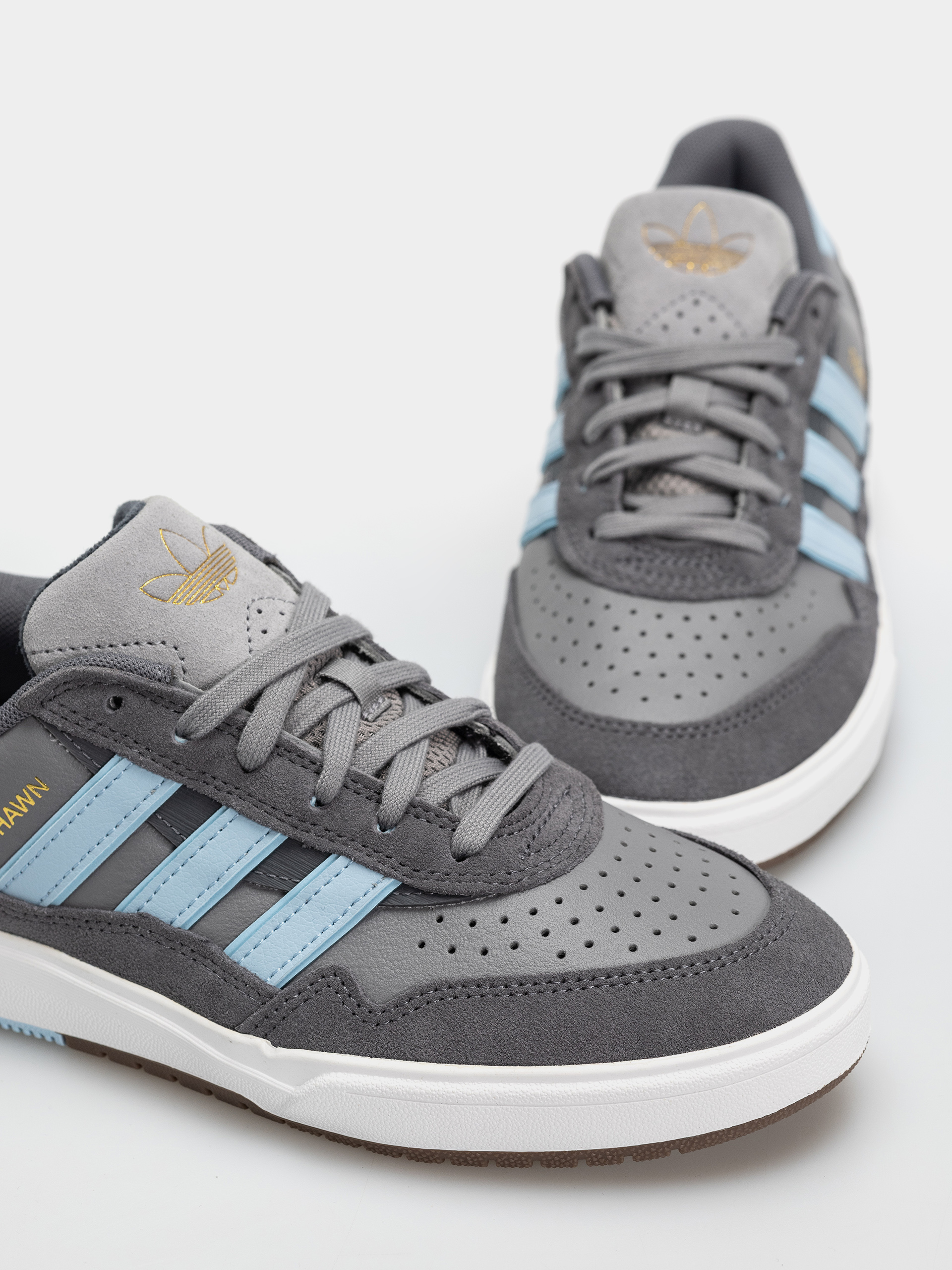 Topánky adidas Tyshawn II (grefiv/clesky/ftwwht)