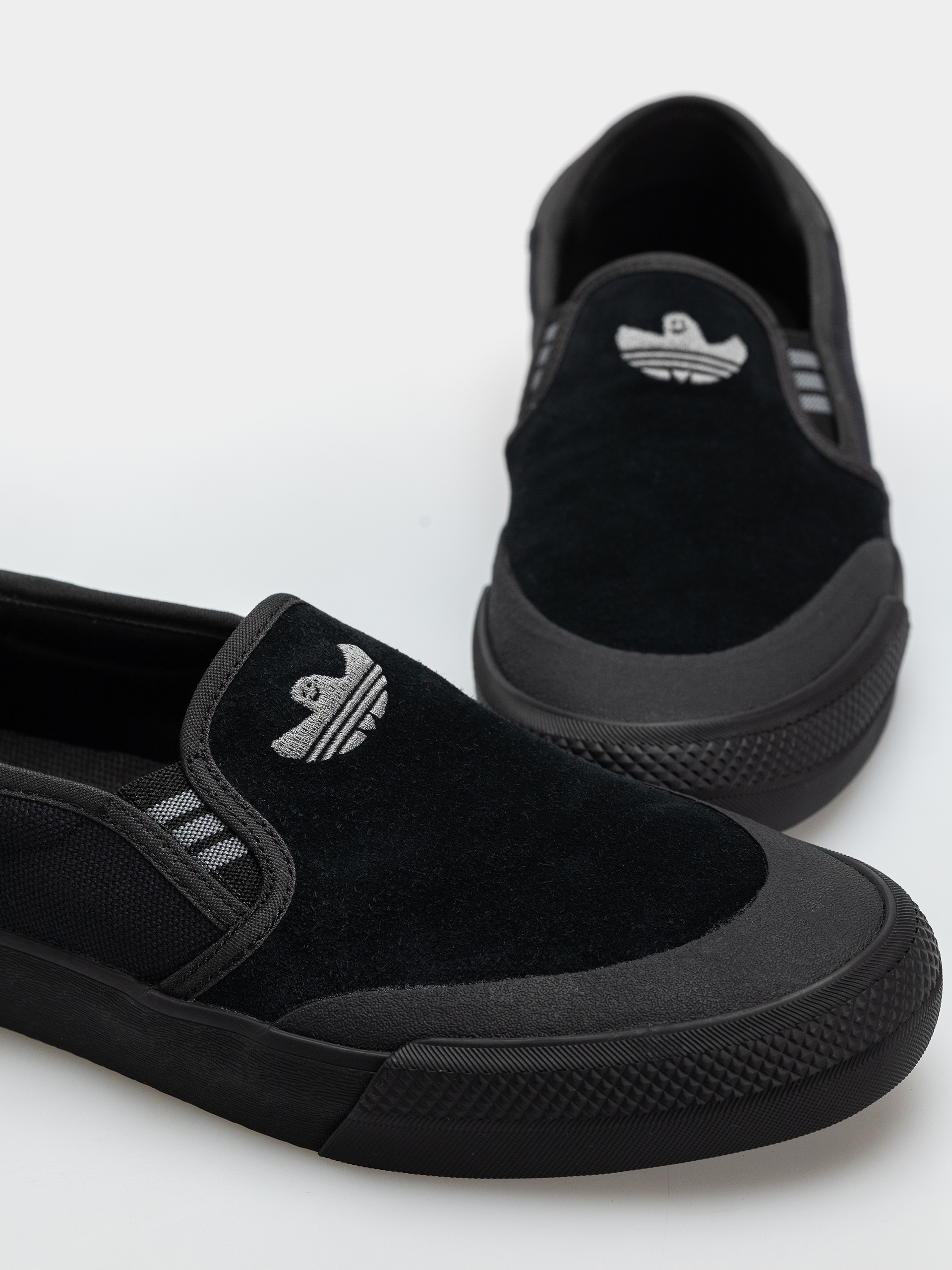 Šľapky adidas Shmoofoil Slip Rx (cblack/grefou/cblack)