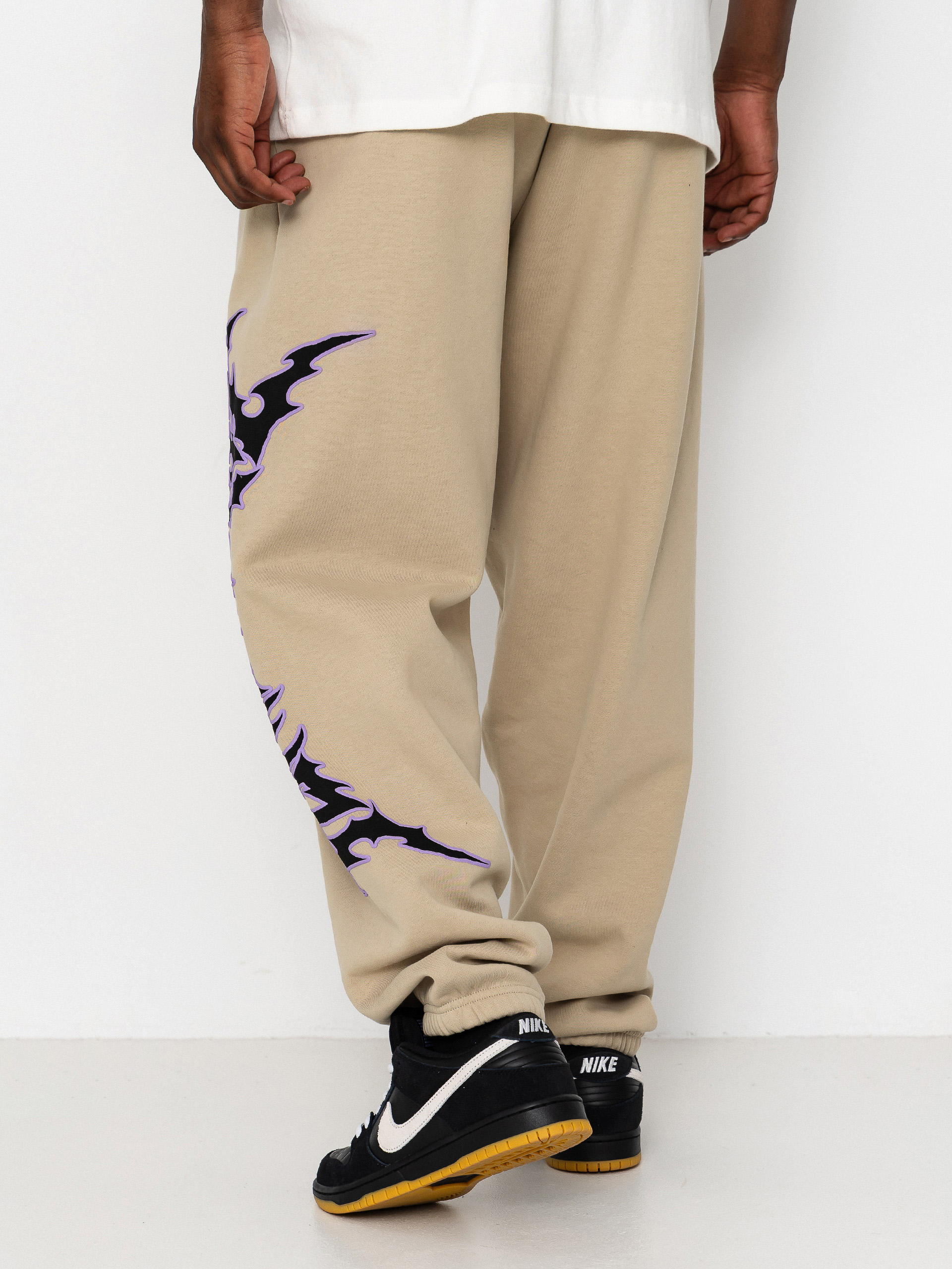 Nohavice Santa Cruz Out Of Time Strip Jogger (stone grey)