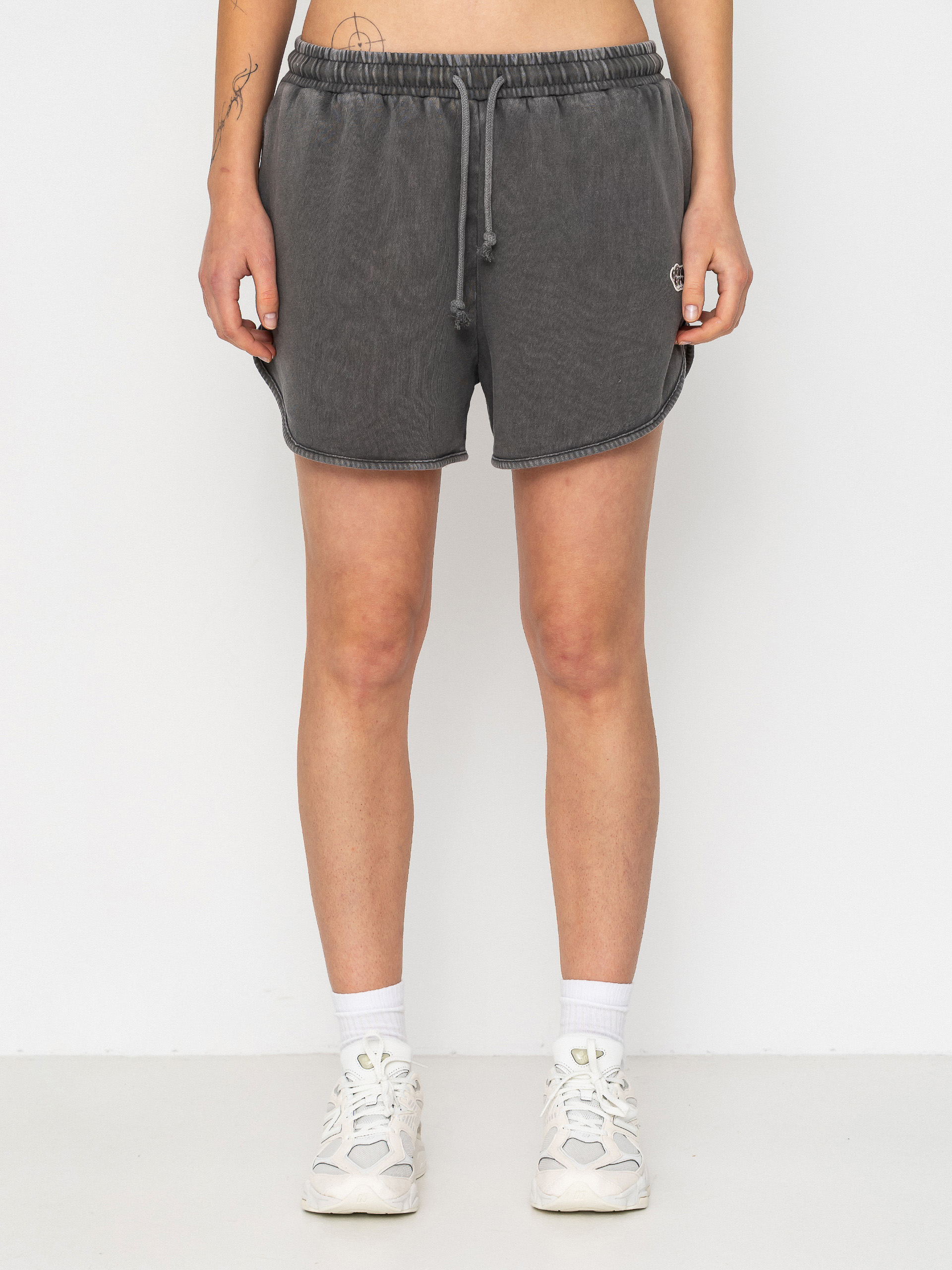 Kraťasy Santa Cruz Groovy Stack Wmn (grey wash)