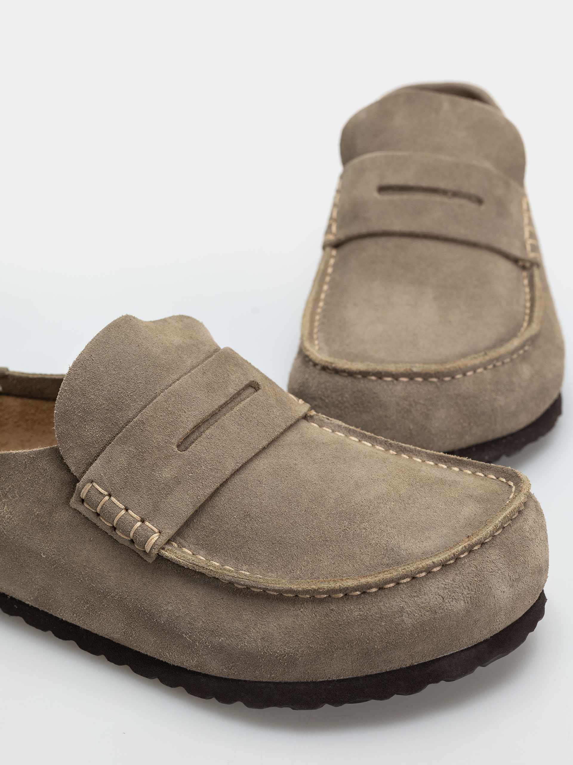 Šľapky Birkenstock Naples Wrapped Suede Leather Regular (taupe)