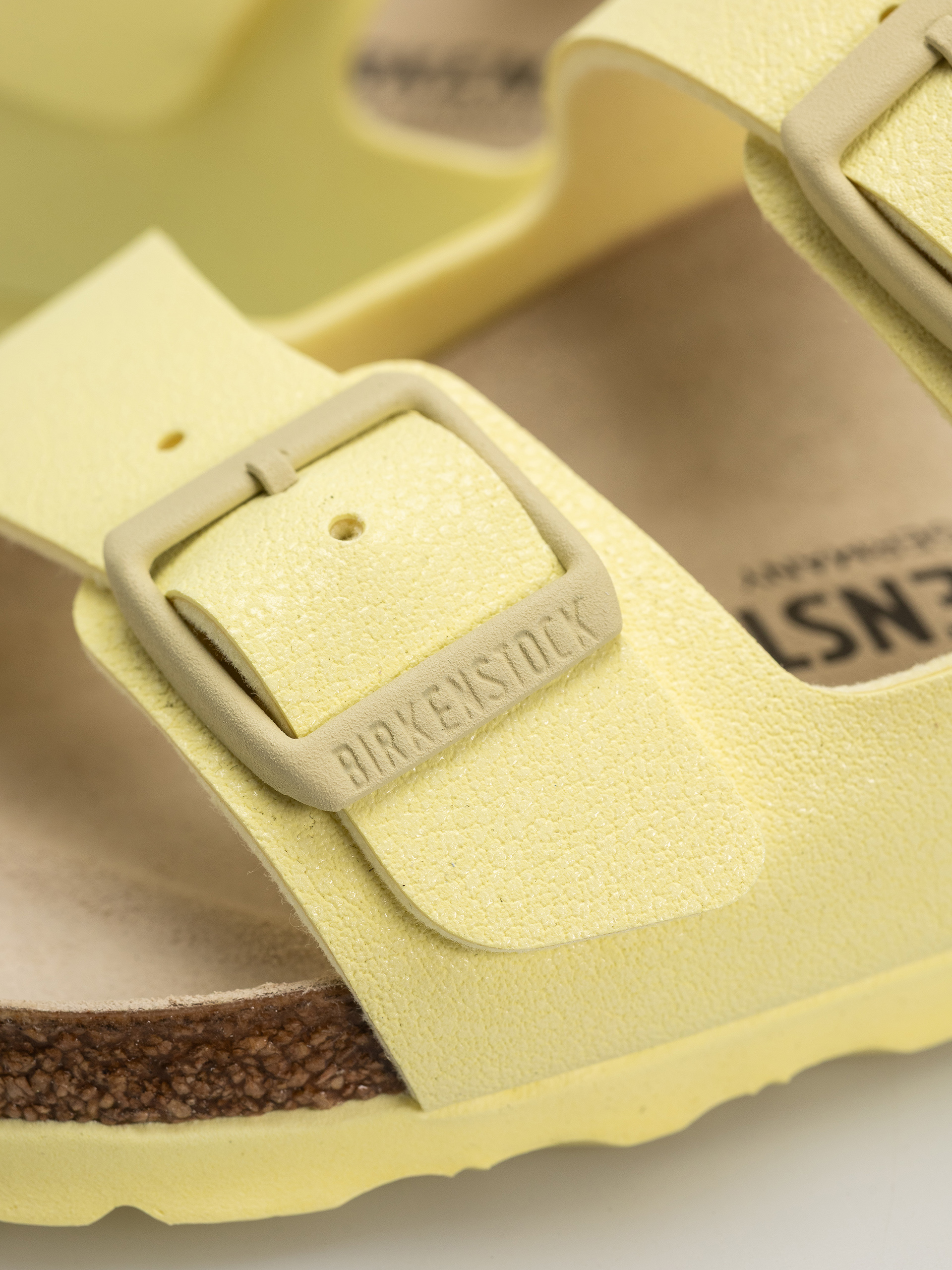 Šľapky Birkenstock Arizona Birko Flor Nubuk Narrow (popcorn)