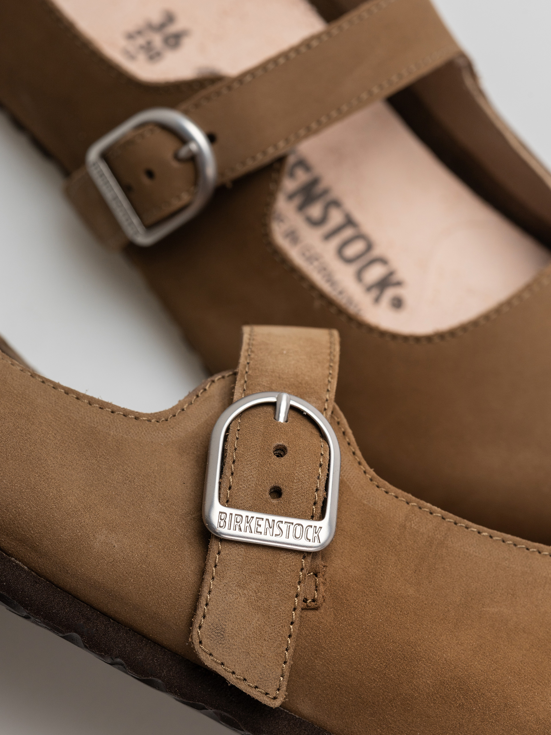 Šľapky Birkenstock Santa Clarita Nubuck Leather Narrow Wmn (dark tea)