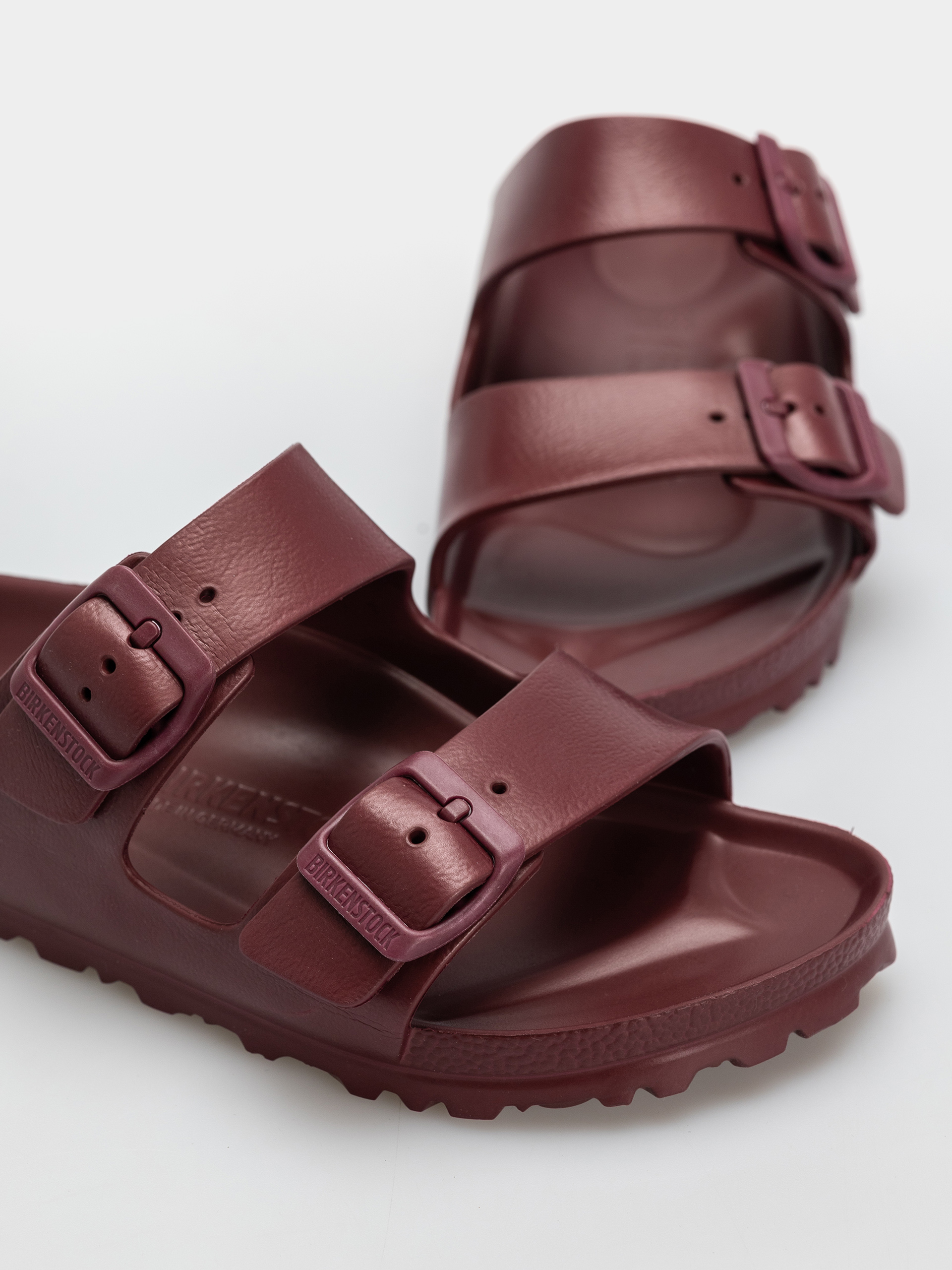 Šľapky Birkenstock Arizona Essentials EVA Narrow (zinfandel)