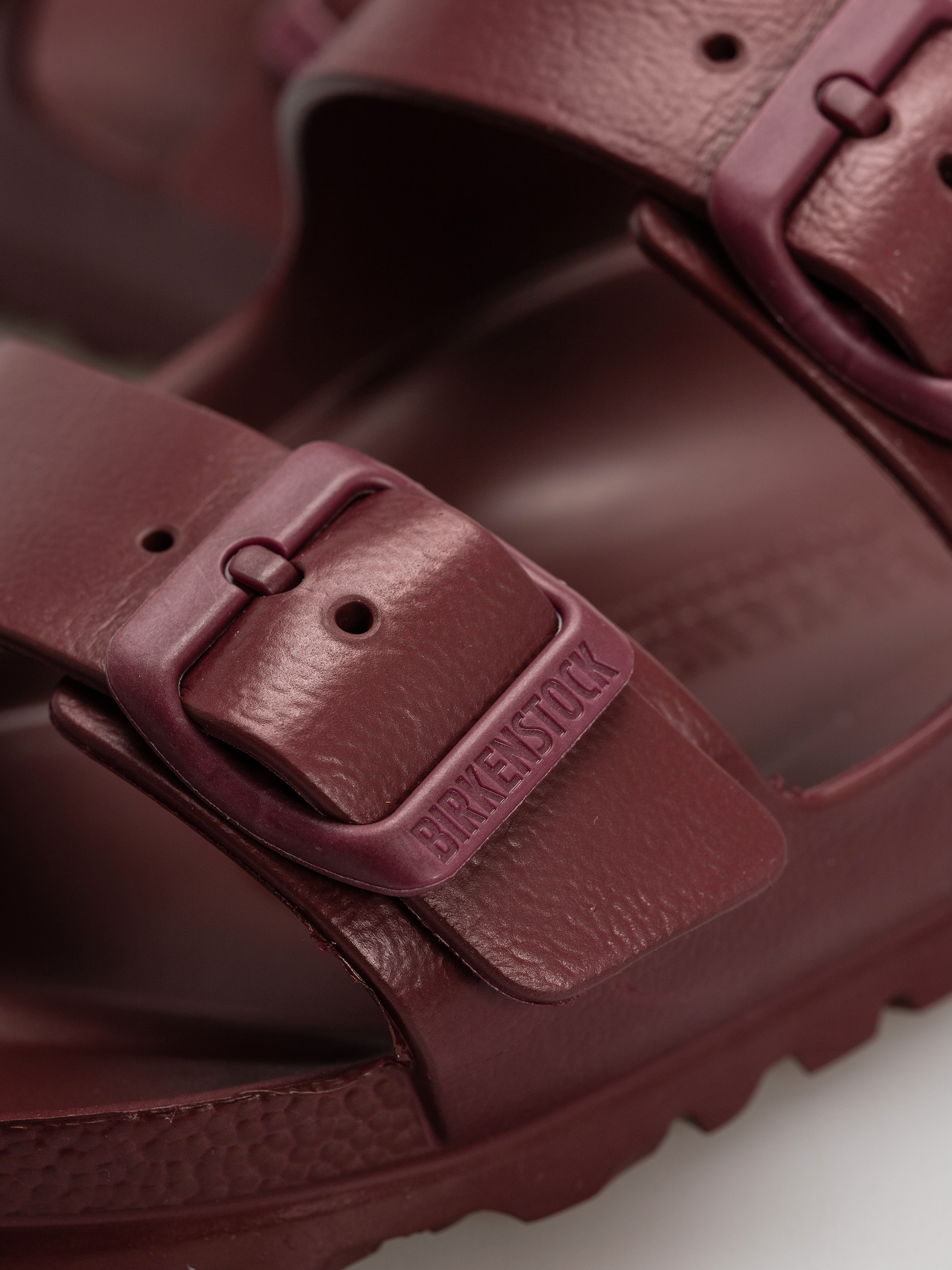 Šľapky Birkenstock Arizona Essentials EVA Narrow (zinfandel)