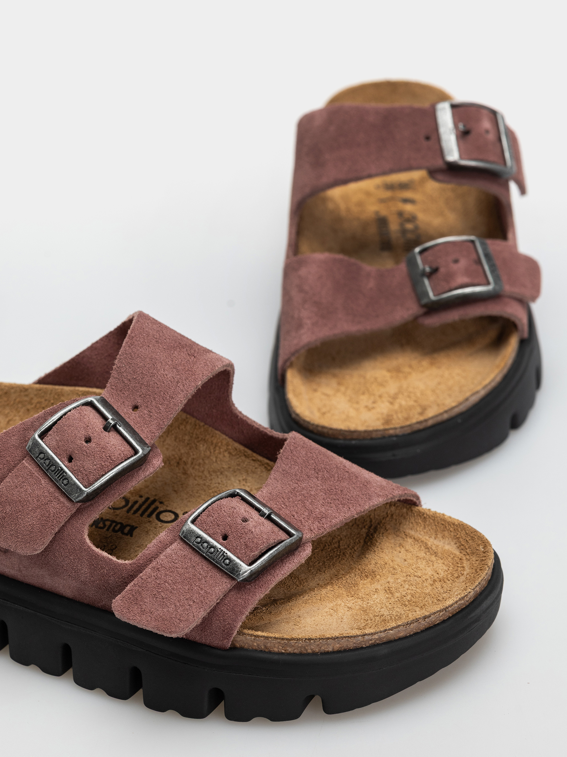 Šľapky Birkenstock Arizona Chunky Suede Leather Narrow Wmn (pepper)