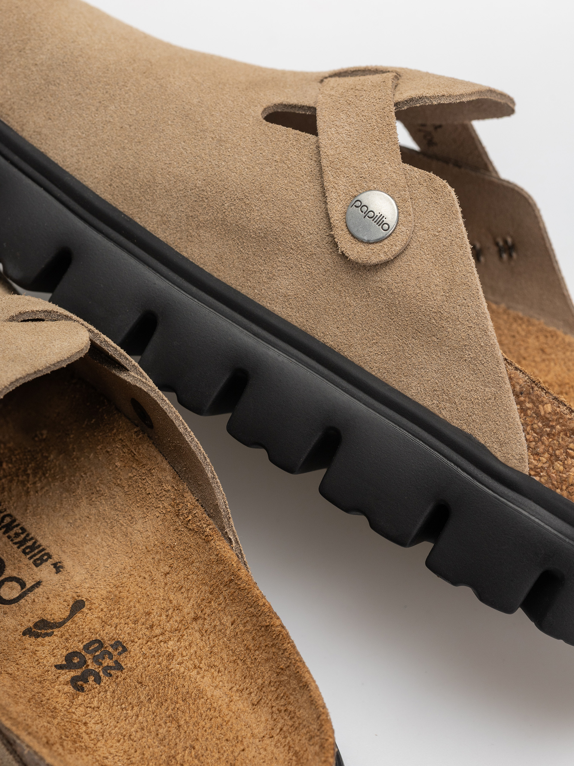 Šľapky Birkenstock Boston Chunky Suede Leather Narrow Wmn (gray taupe)