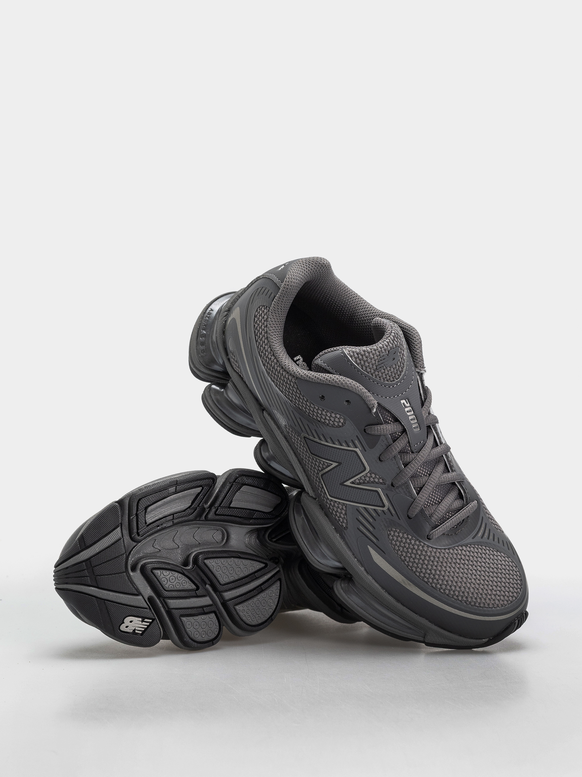 Topánky New Balance 2000 (castlerock/castlerock)