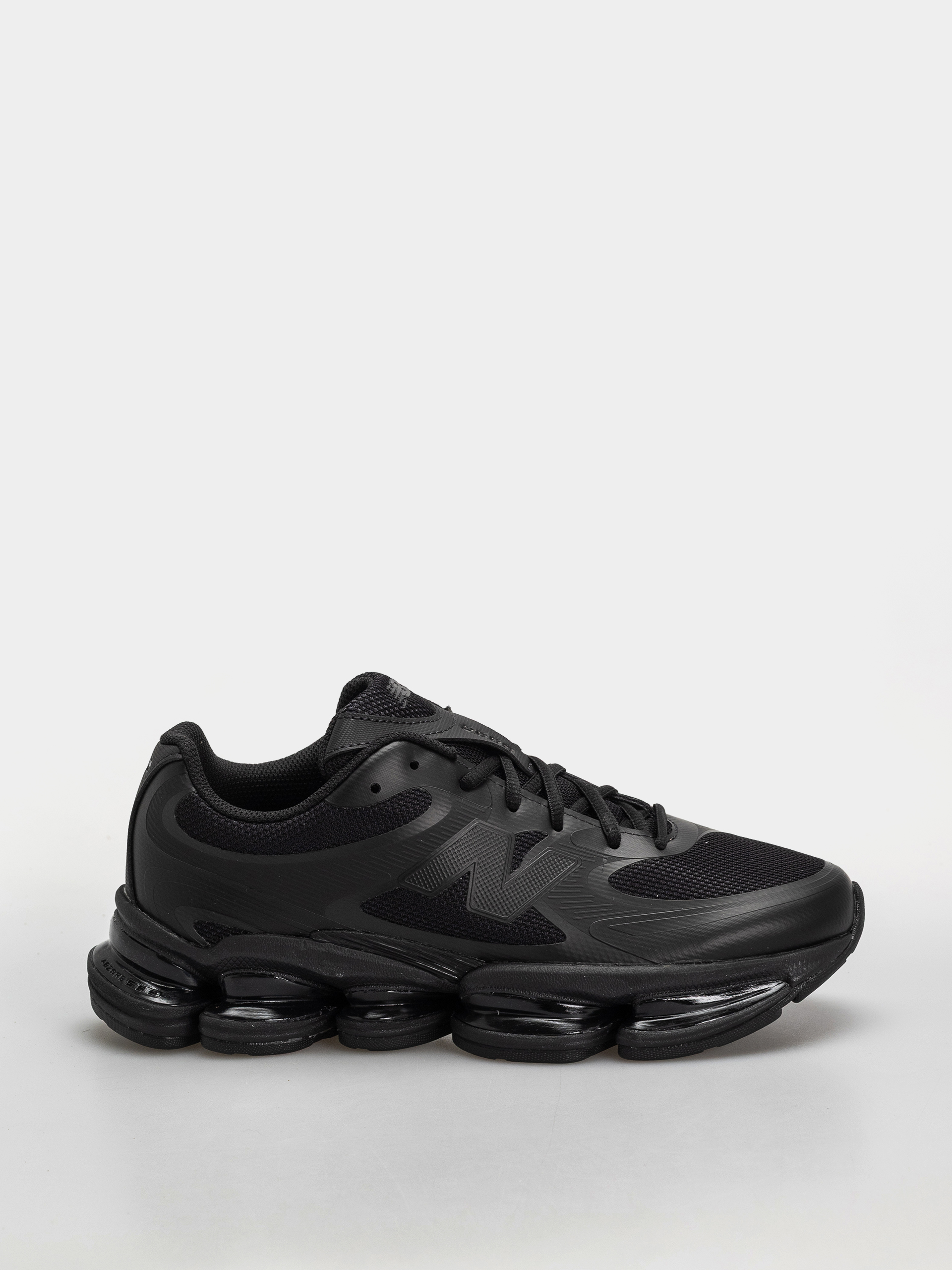Topánky New Balance 2000 (black/white)
