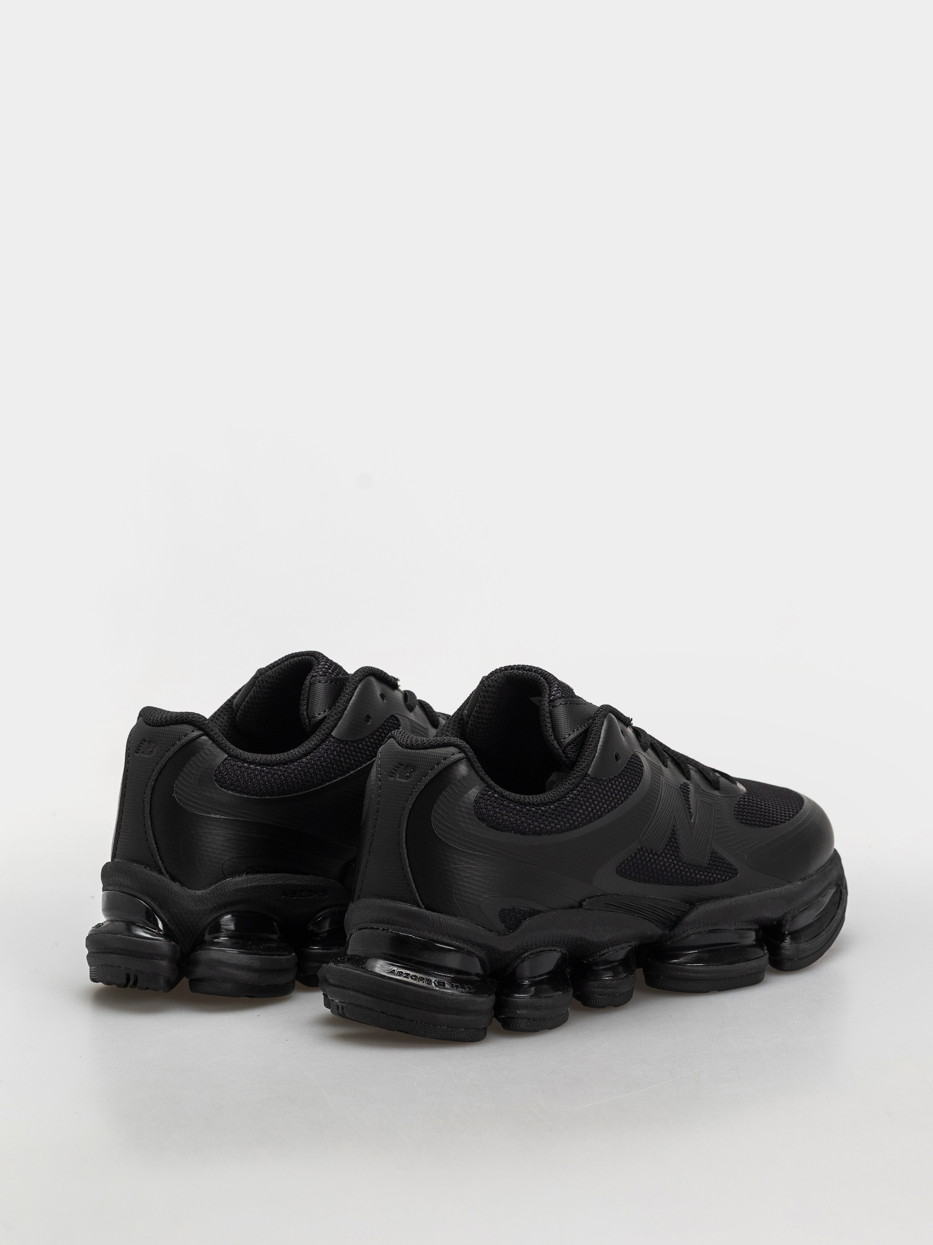 Topánky New Balance 2000 (black/white)
