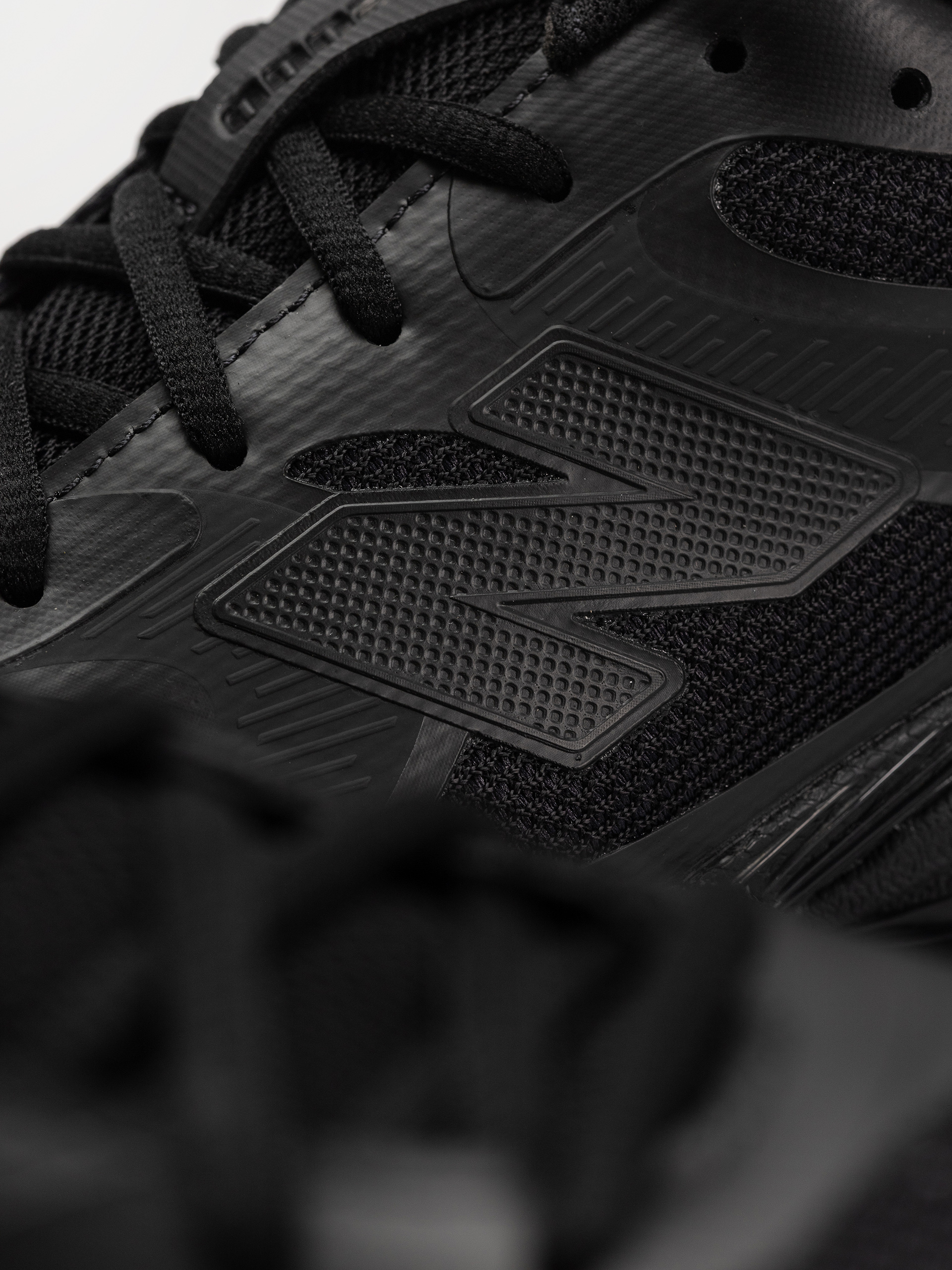Topánky New Balance 2000 (black/white)