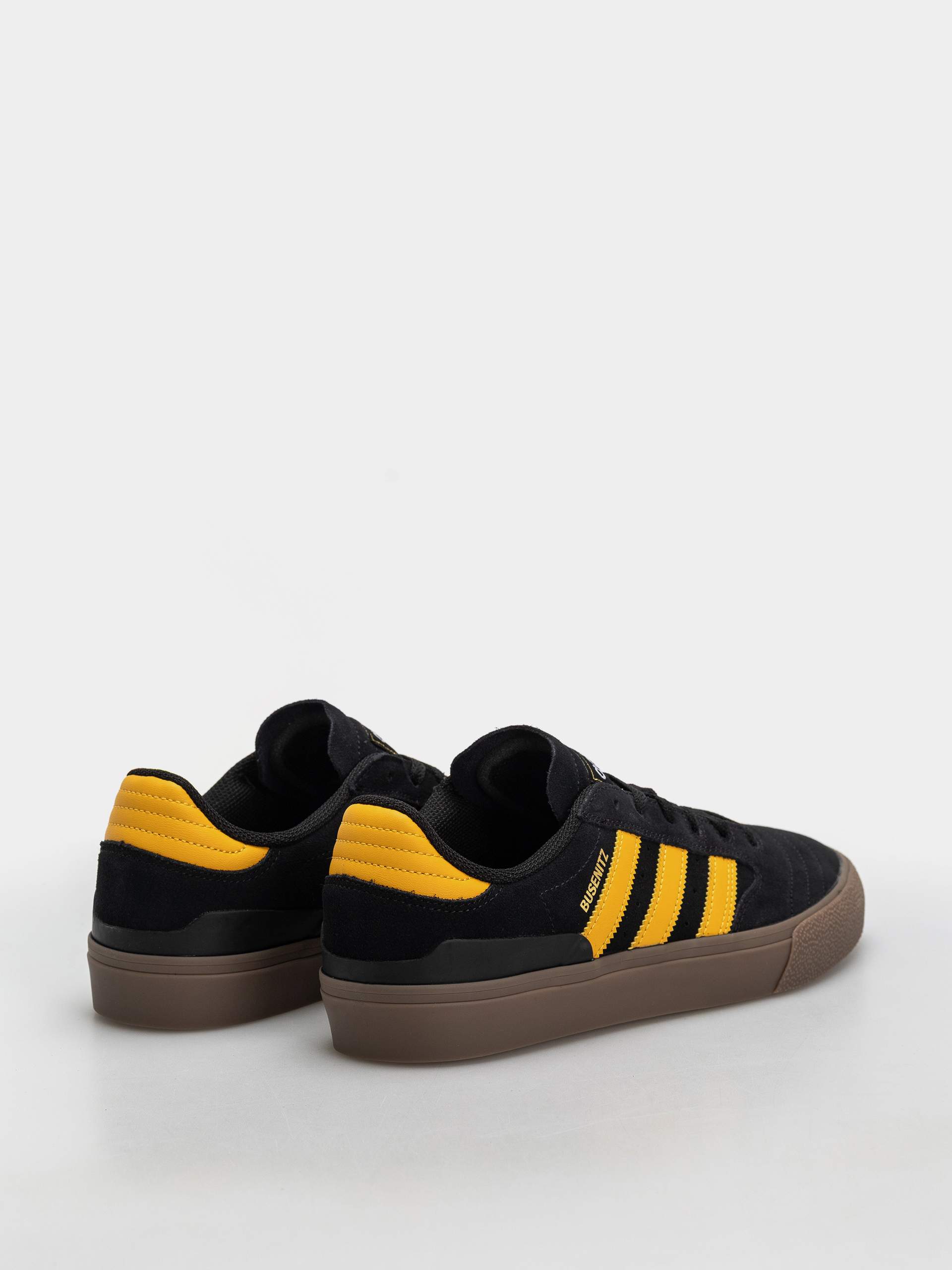Topánky adidas Busenitz Vulc II (cblack/preyel/gum4)