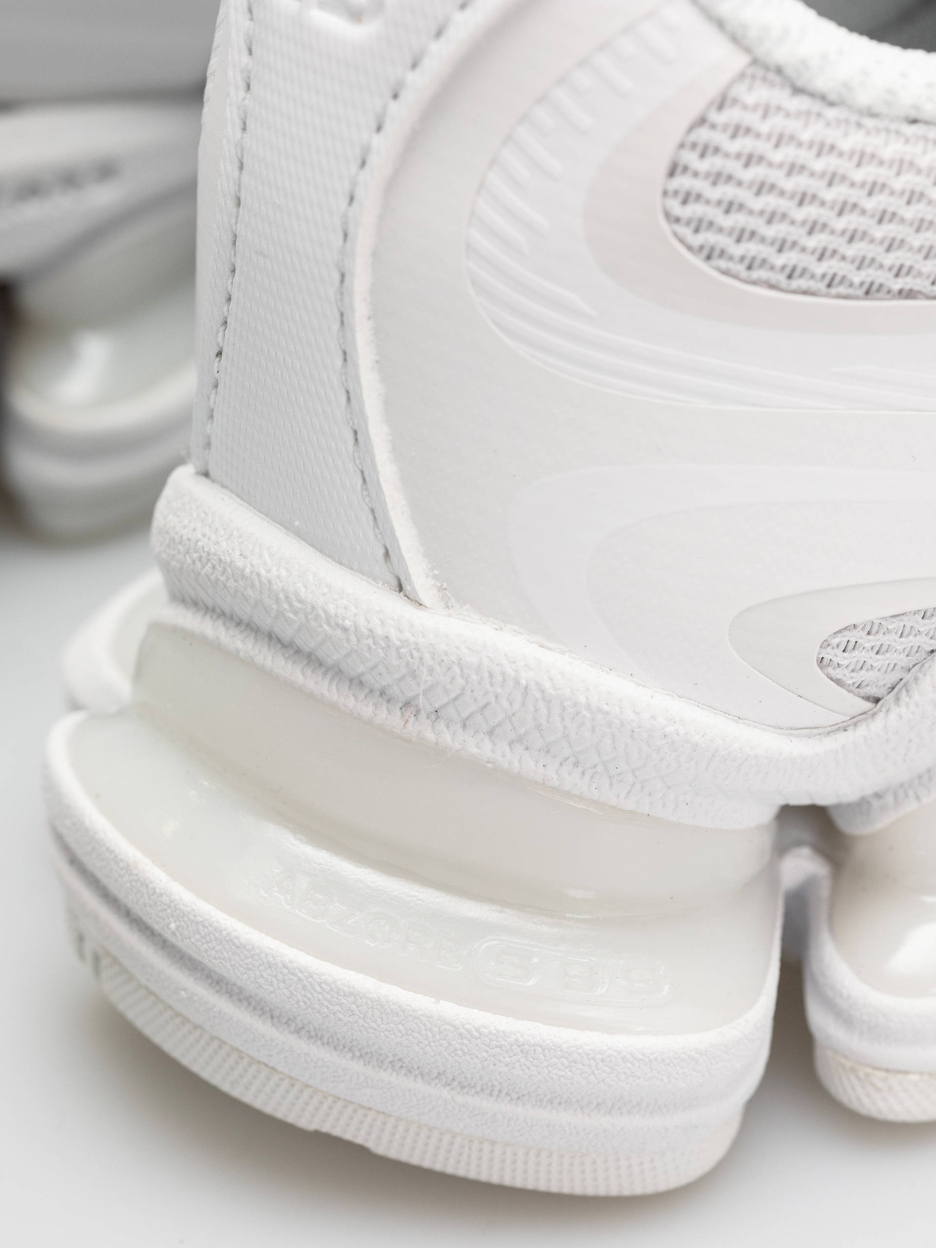 Topánky New Balance 2000 (white/white/black)