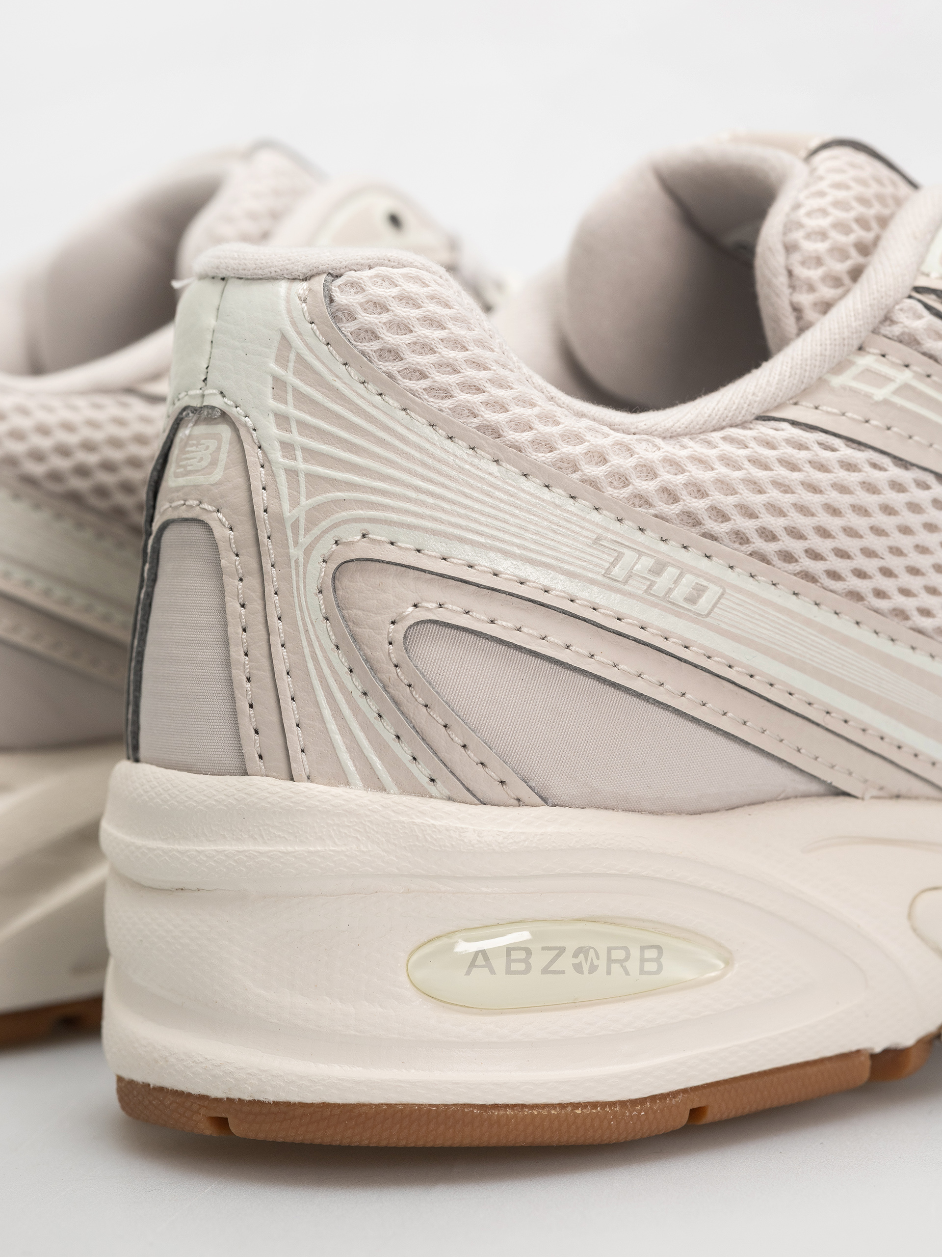 Topánky New Balance 740 (moonbeam/sea salt)