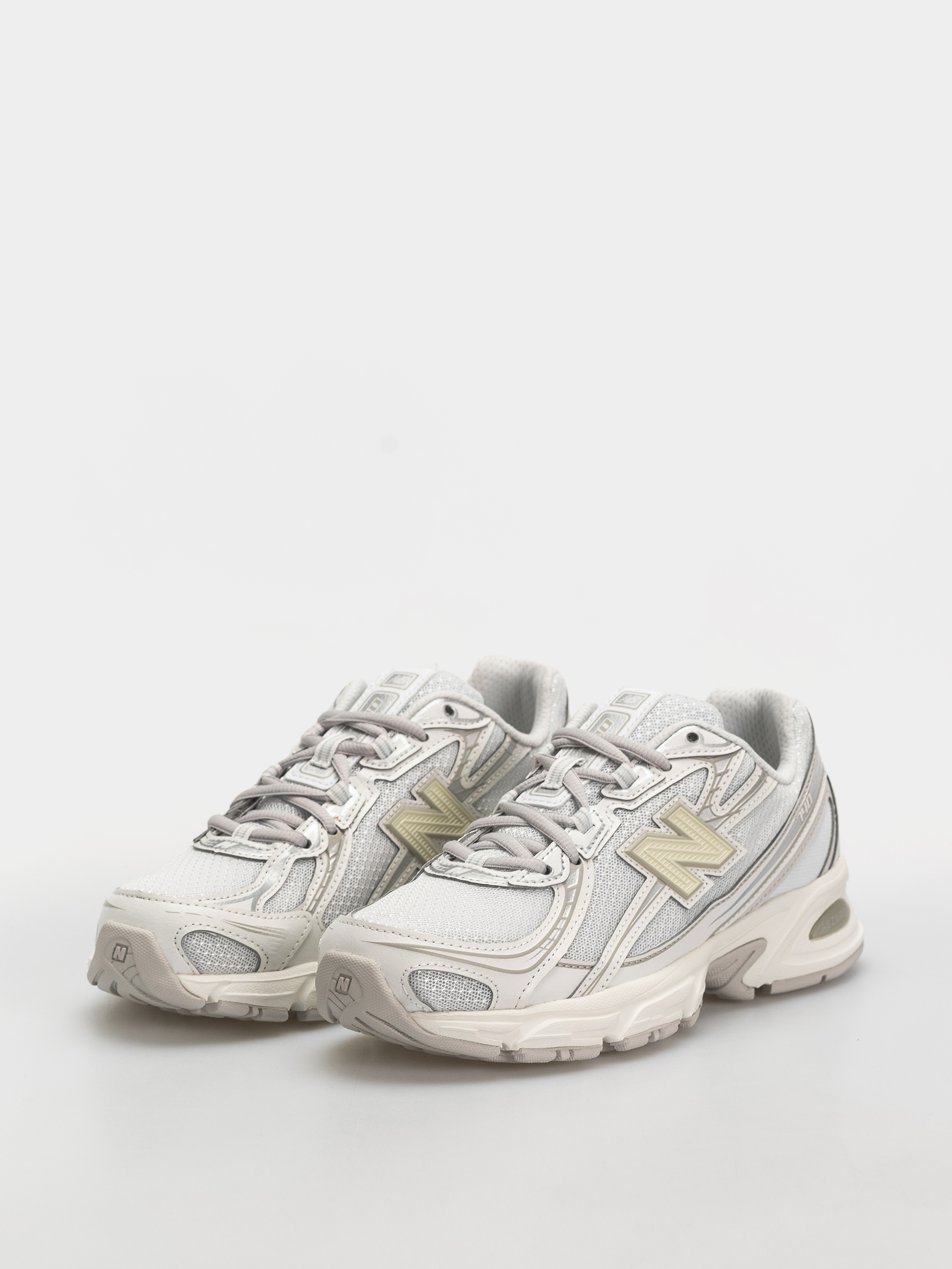 Topánky New Balance 740 (white/silver metallic)