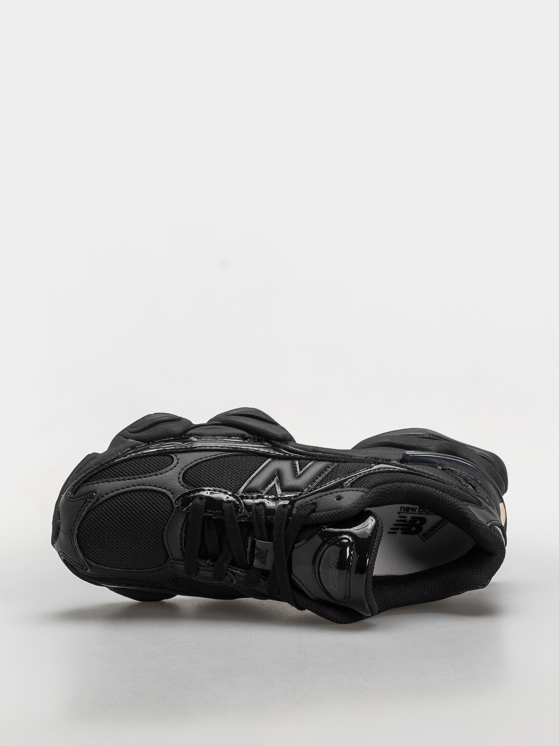 Topánky New Balance 9060 (black/black)