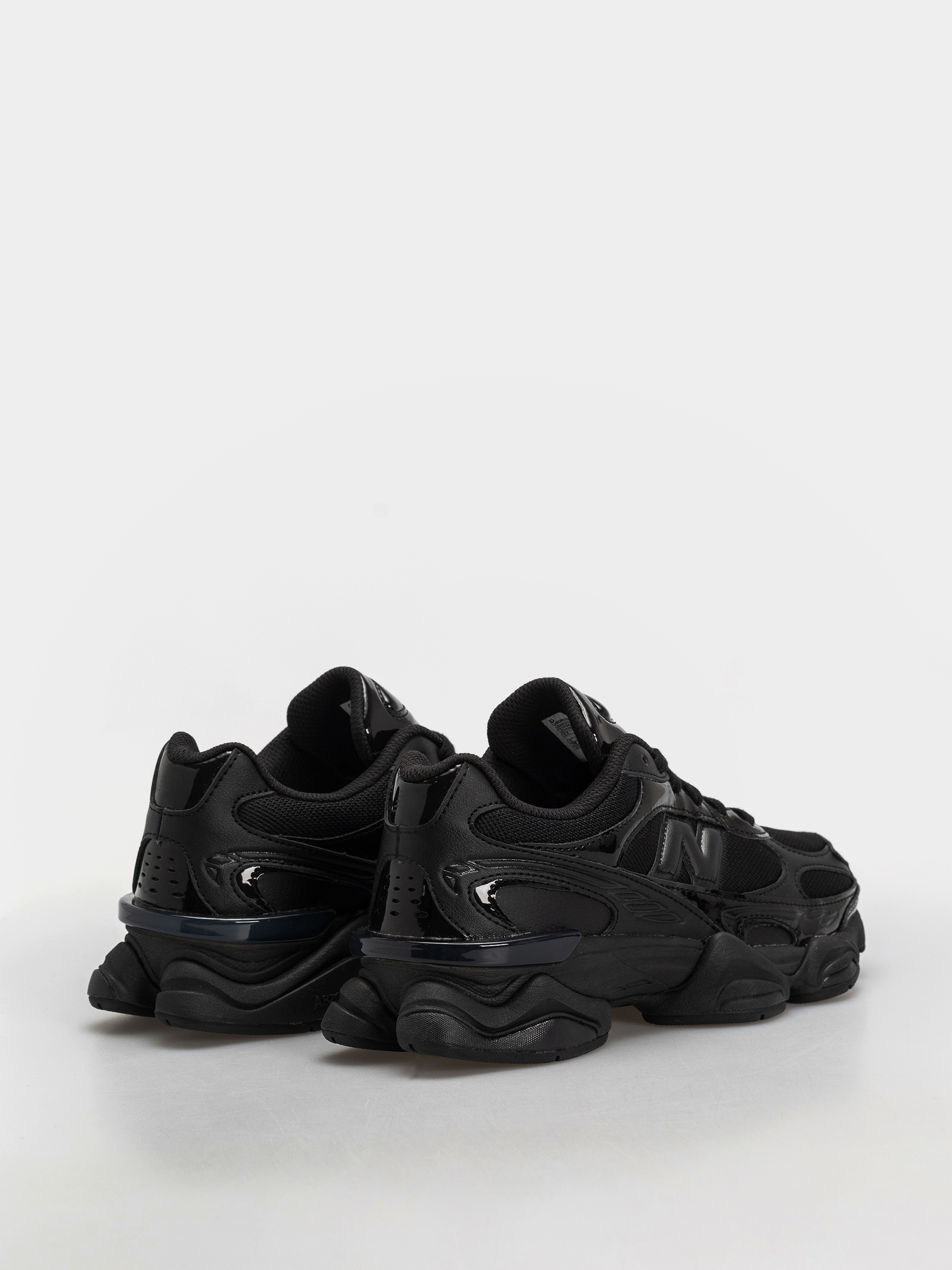 Topánky New Balance 9060 (black/black)