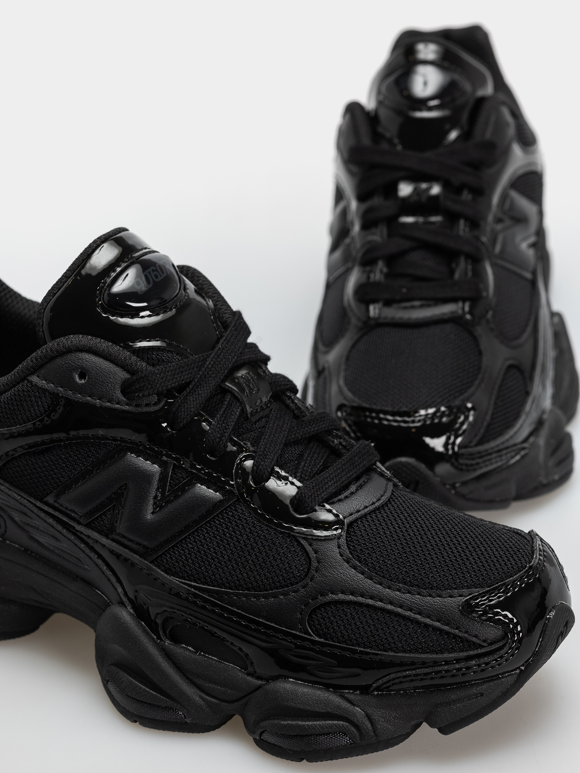Topánky New Balance 9060 (black/black)