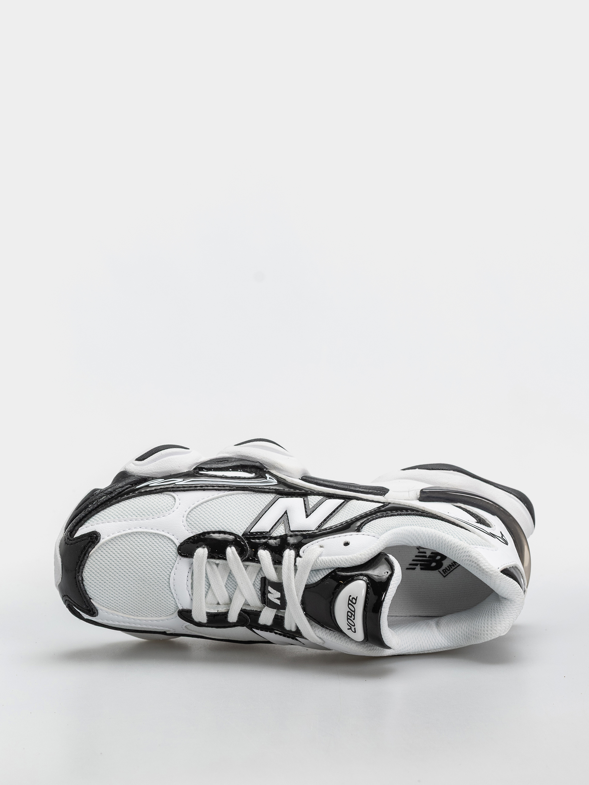 Topánky New Balance 9060 (black/white)